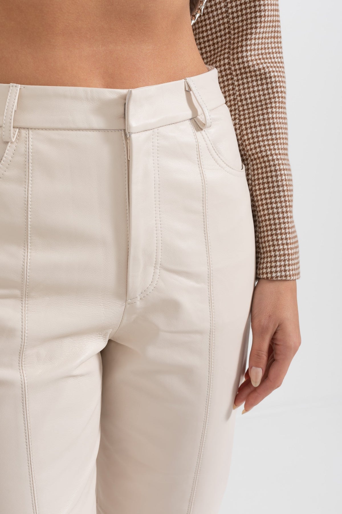 Leather Straight Leg Trousers with Decorative Stitching – White – view 7