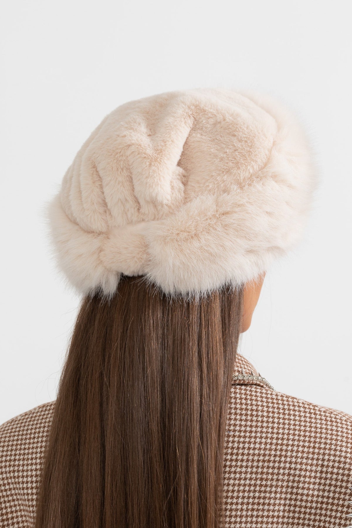 Plush Furry Texture Round Hat with Wide Brim – Ivory – view 2