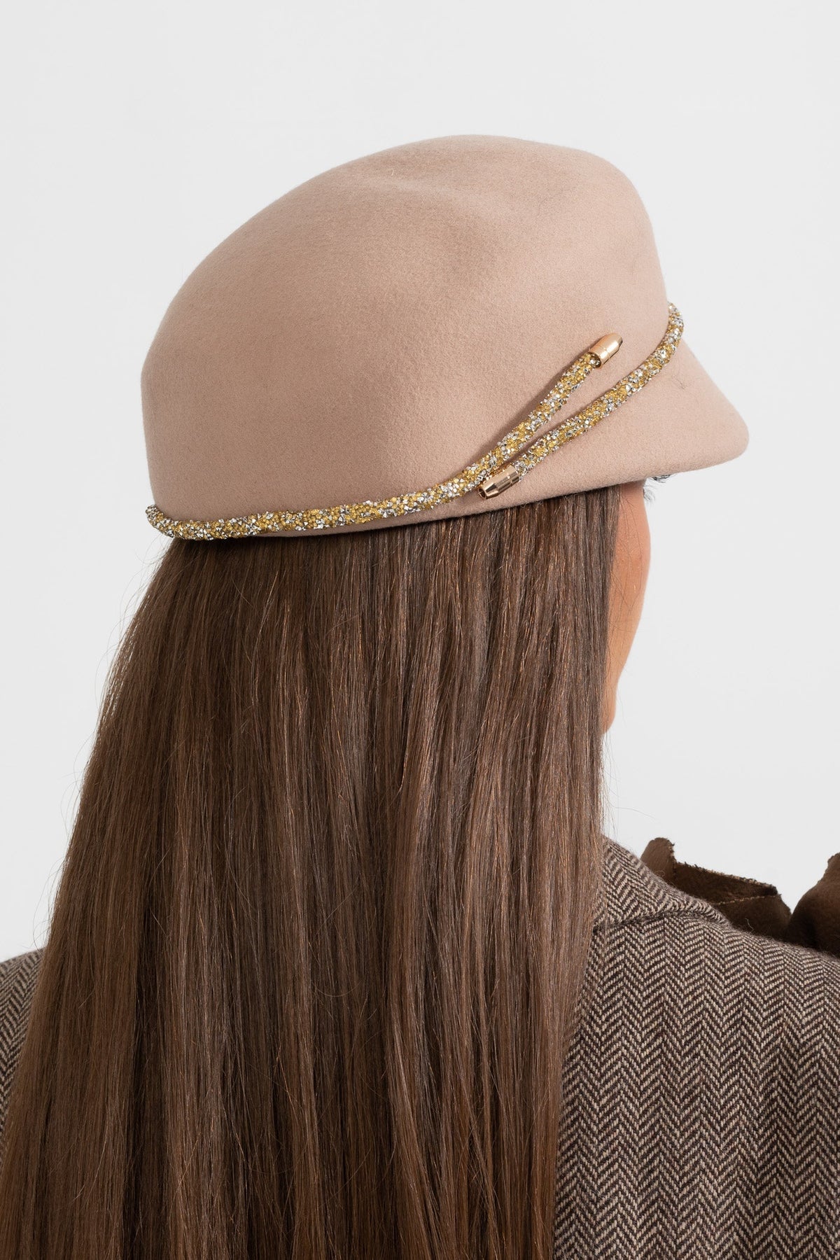 Short Brim Hat with Wrapped Detail and Chain Accent – Beige – view 2