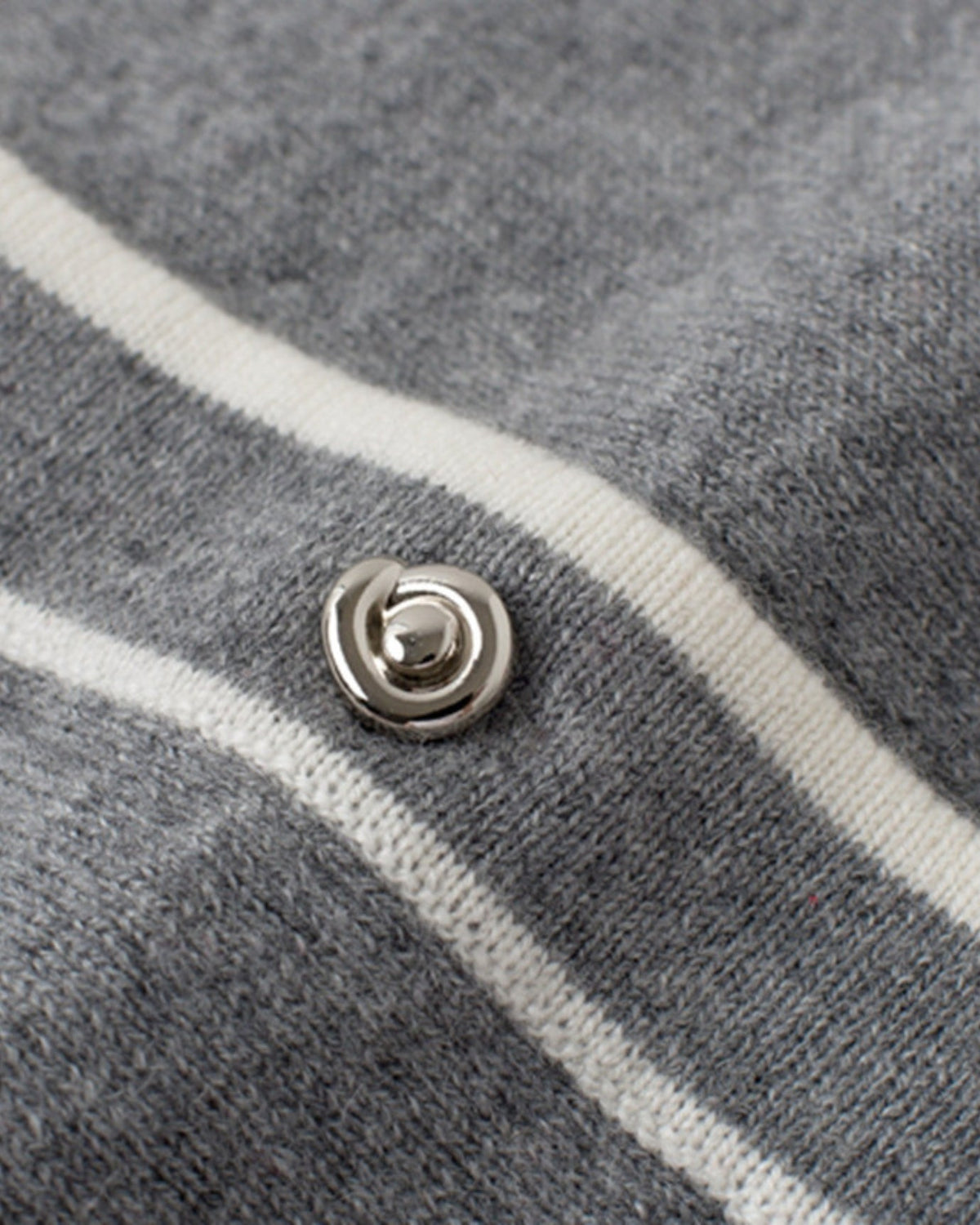 Cashmere Colourblock Crew Neck Knit Cardigan – Grey – view 5