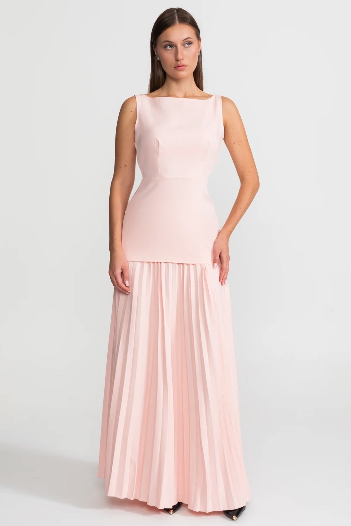 Sleeveless Bateau Neck Tailored Top and Pleated Maxi Skirt Set – Peach – view 1