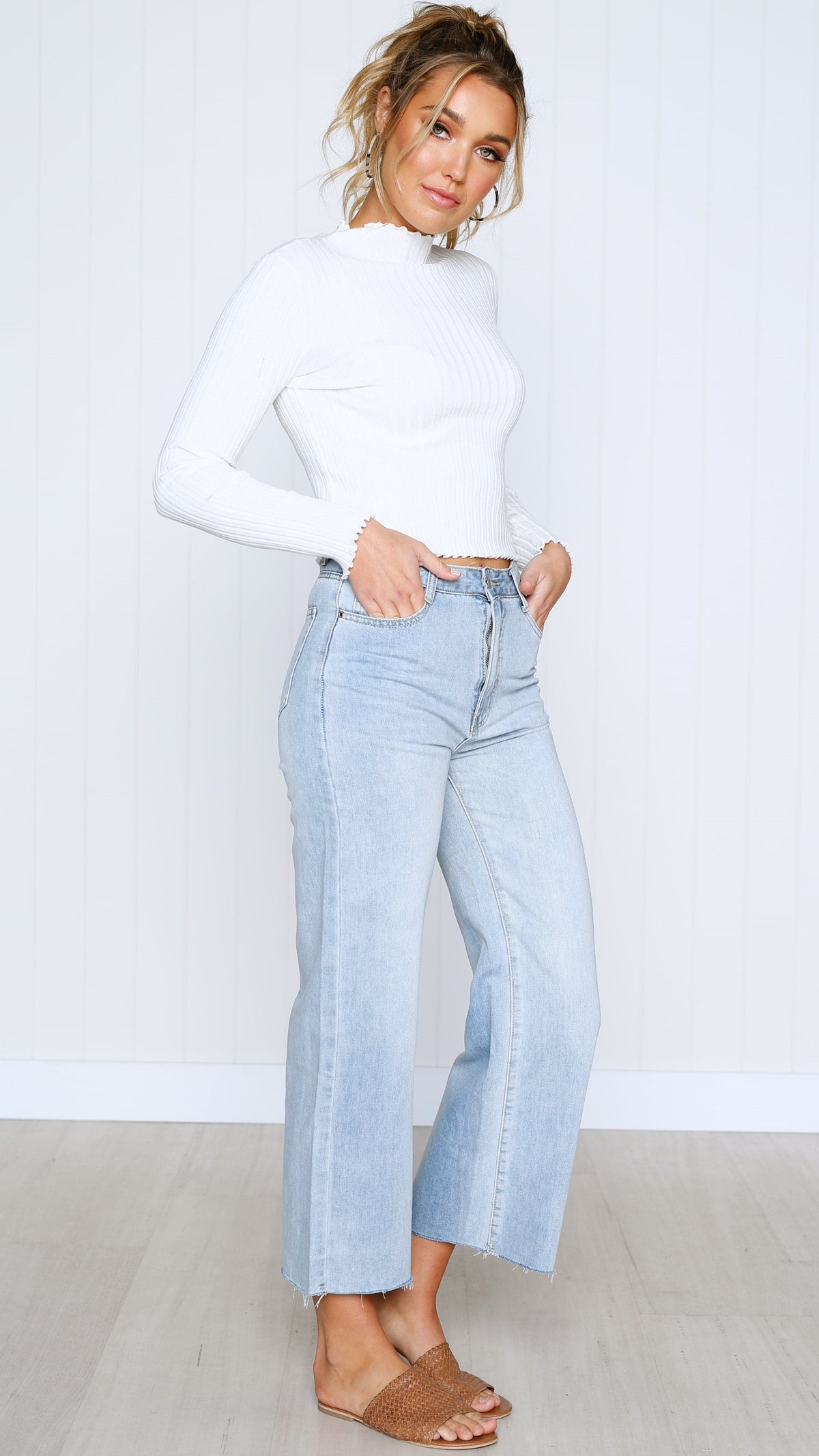 Jaykowa Mid Rise Wide Leg Jeans with Distressed Hem – Light Wash – view 32