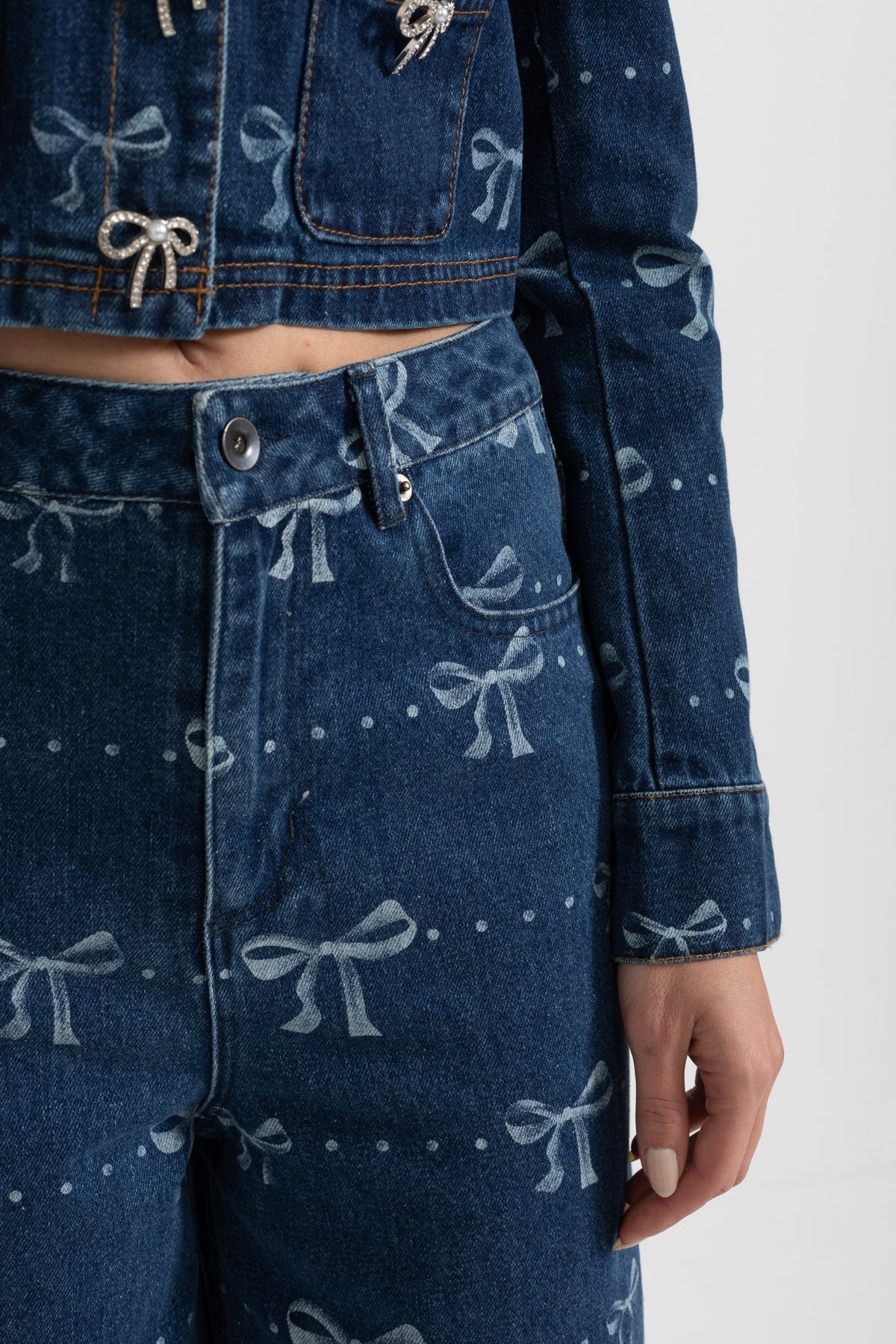 Cropped Denim Jacket and Wide Leg Jeans Co-ord Set with Bows – Blue – view 8
