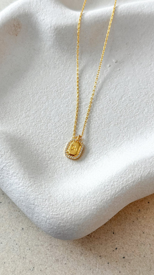 Capricorn Zodiac Pendant Necklace with Diamante Detail – Gold