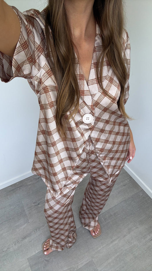 Imogen Boxy Oversized Collared Short Sleeve Shirt – Brown Plaid