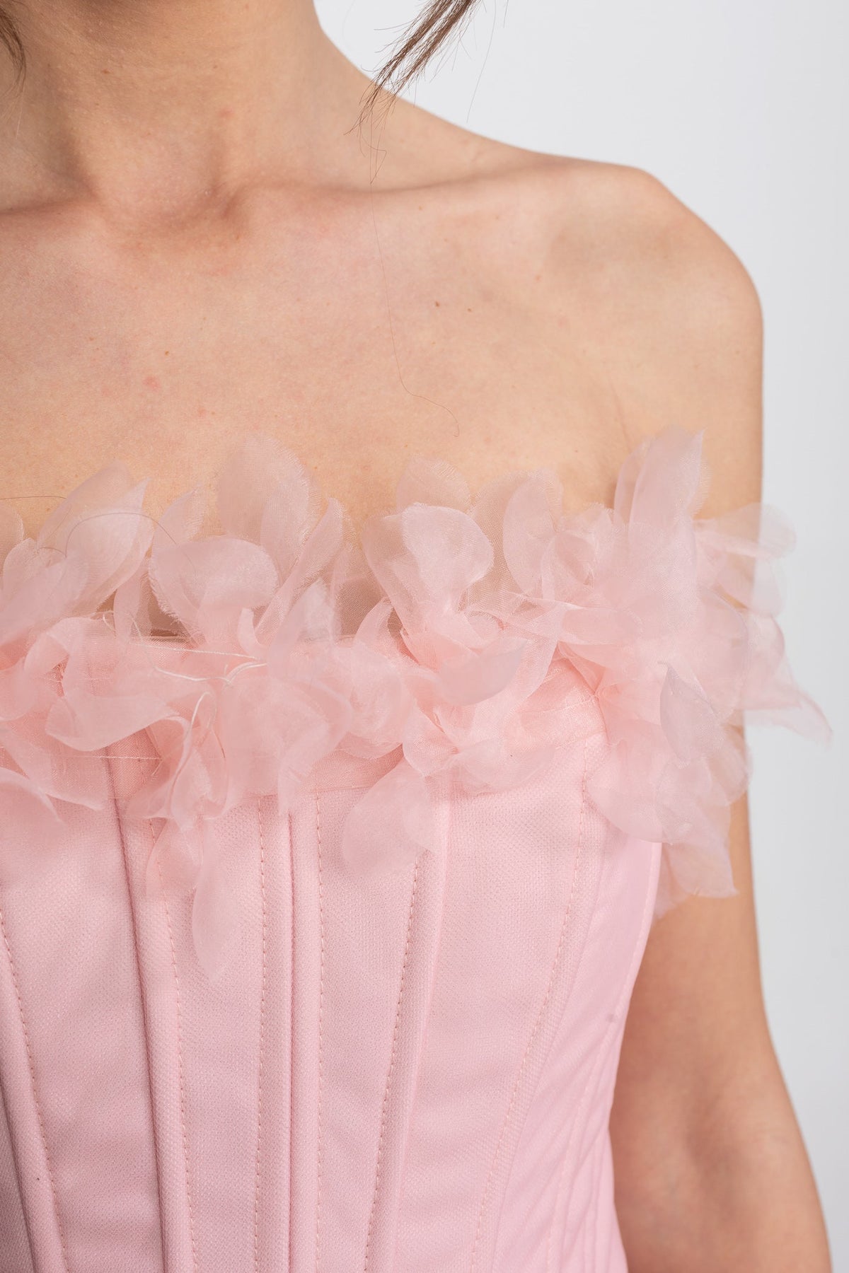 Strapless Satin Corset Mini Dress with 3D Rose Appliqué Skirt – Pink – view 5