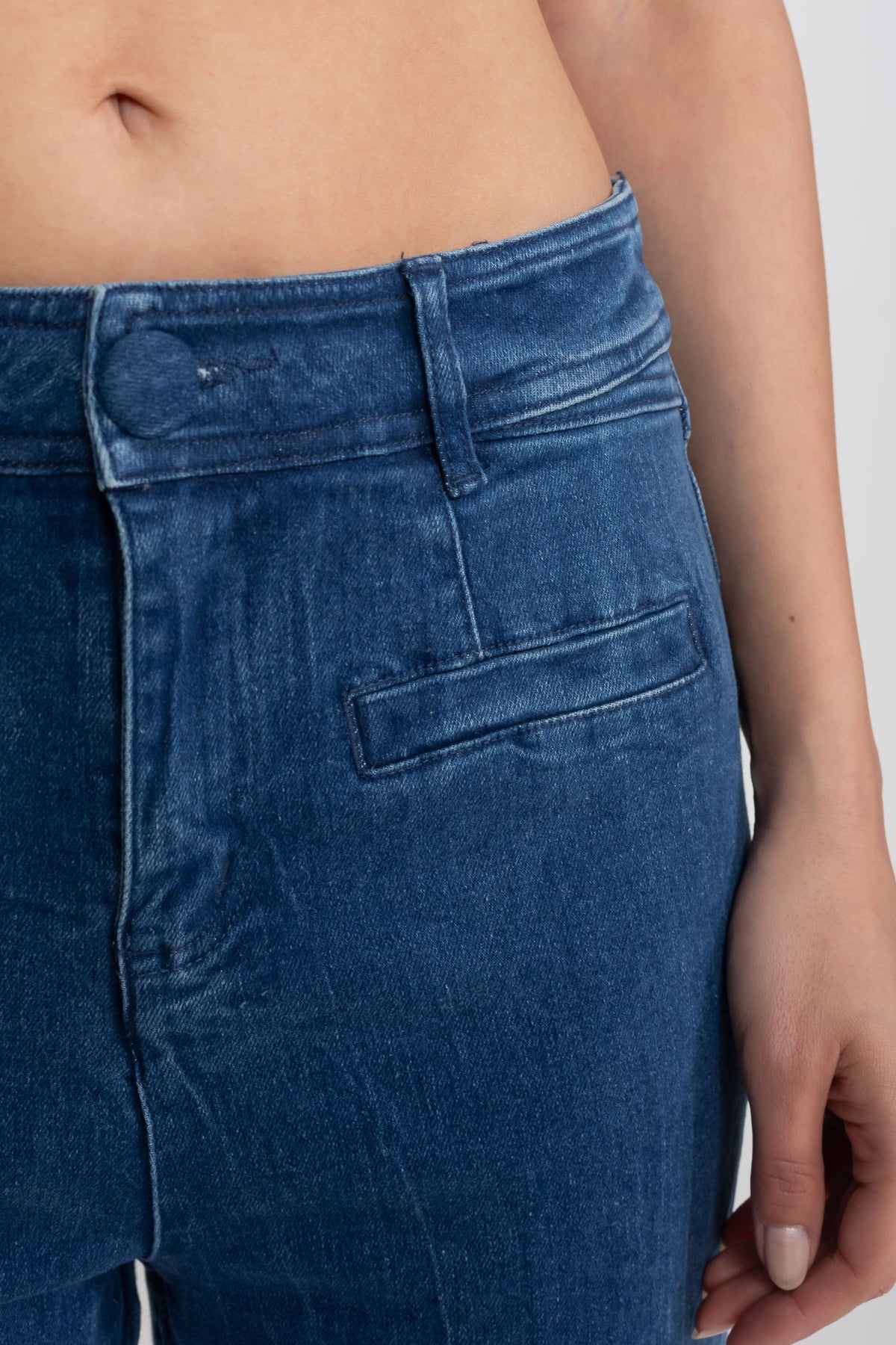 High Rise Wide Leg Jeans with Front Patch Pockets – Blue – view 3