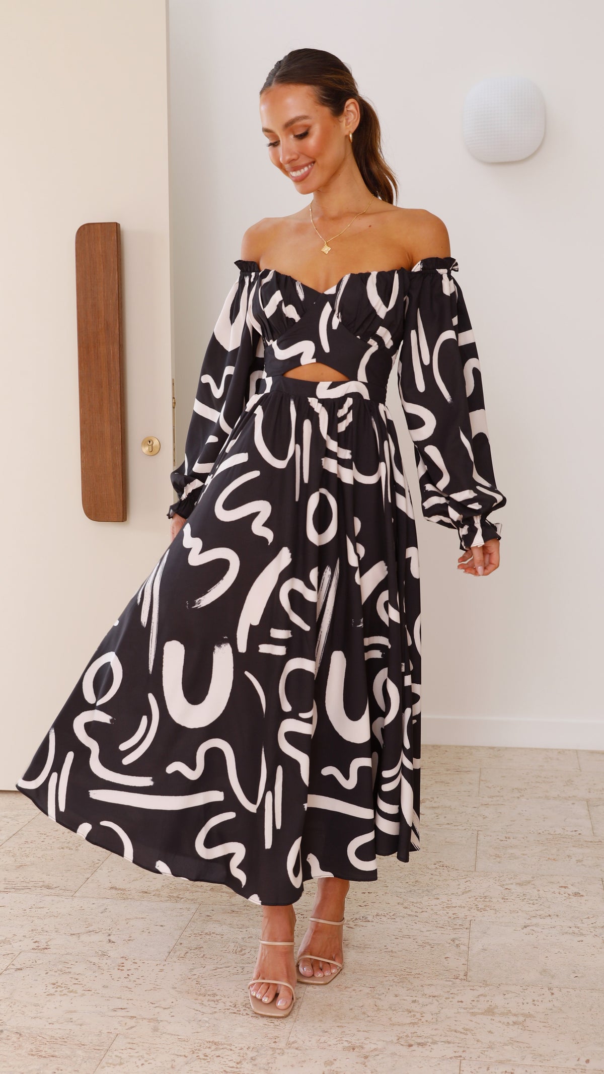 Freya Balloon Sleeve Cut-Out Waist Maxi Dress with Side Slit – Black/Beige