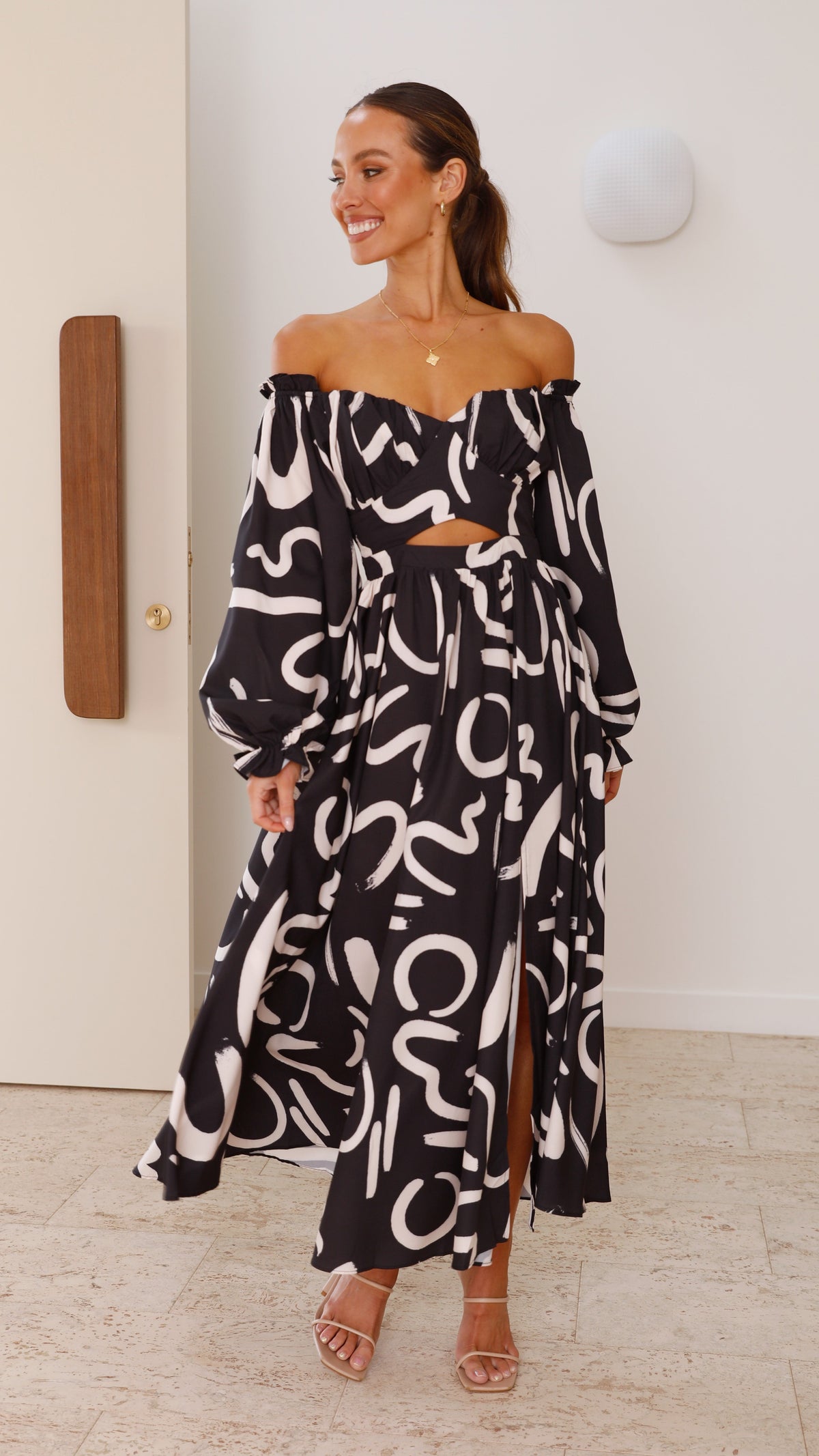 Freya Balloon Sleeve Cut-Out Waist Maxi Dress with Side Slit – Black/Beige