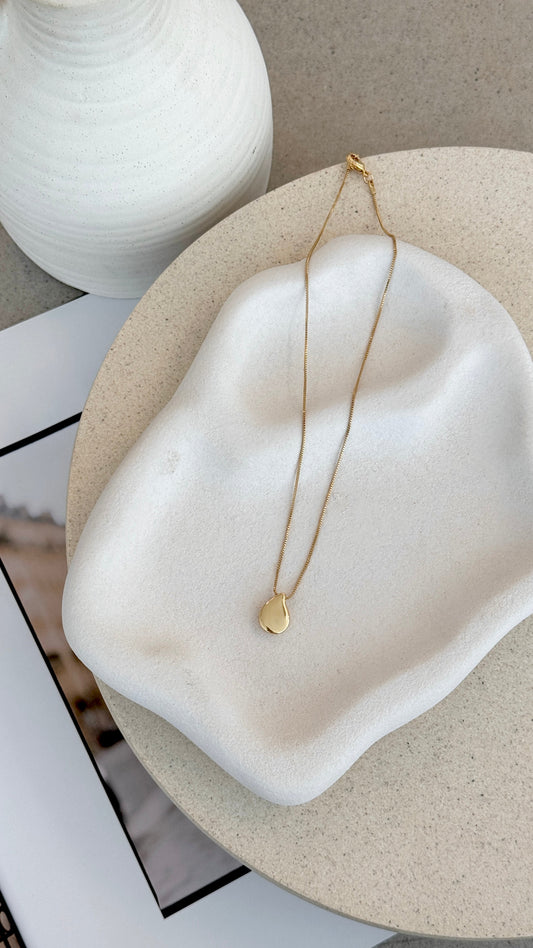 Varenna 18K Plated Teardrop Pendant Necklace – Gold