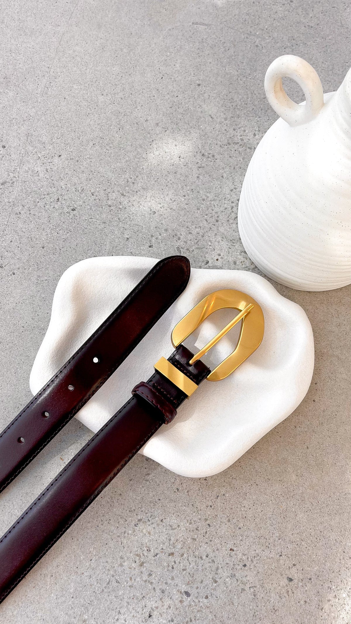 Evelyn Irregular Gold Buckle PU Leather Belt – Burgundy