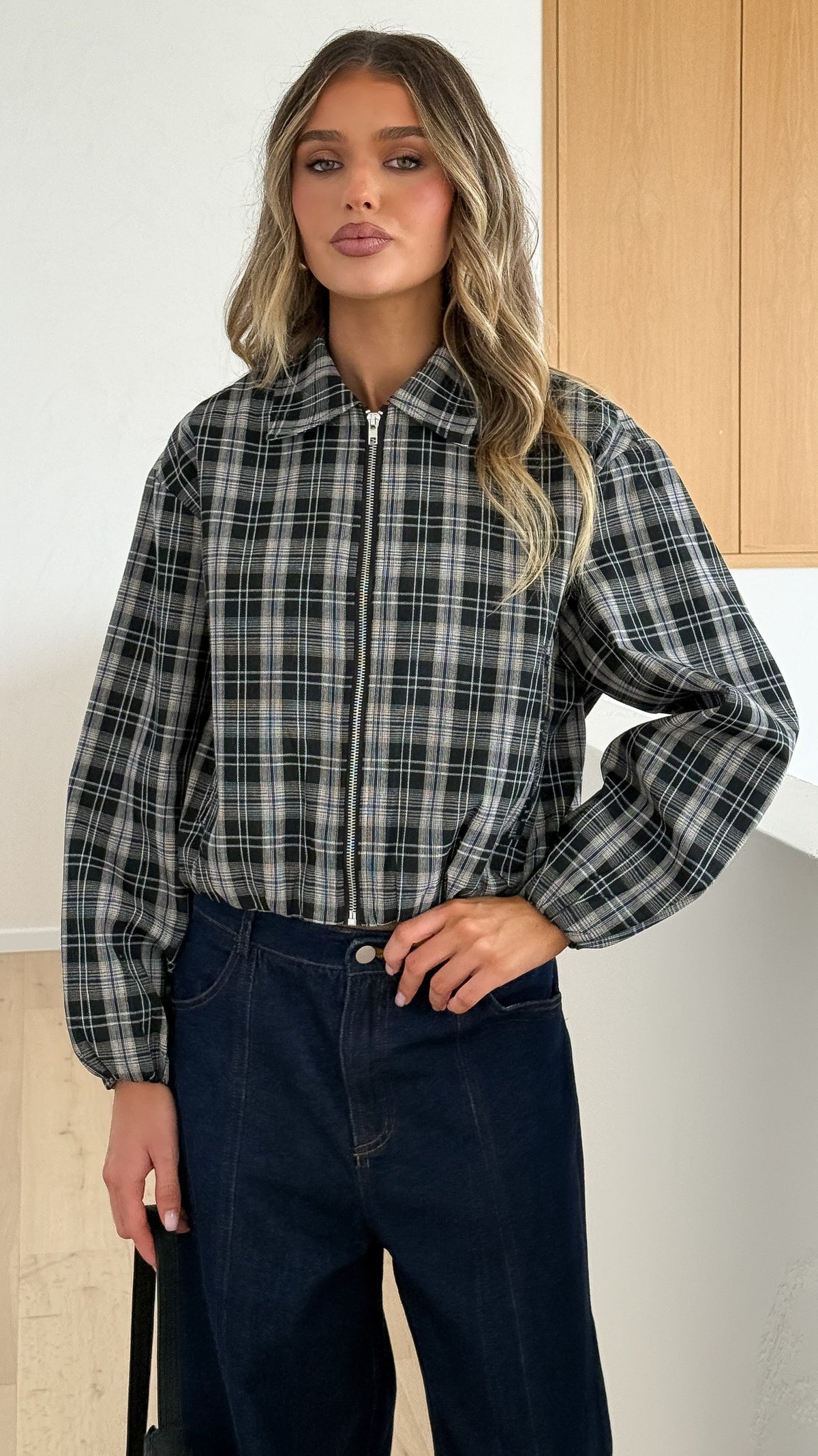 Georgie High Waisted Relaxed Barrel Leg Jeans – Indigo