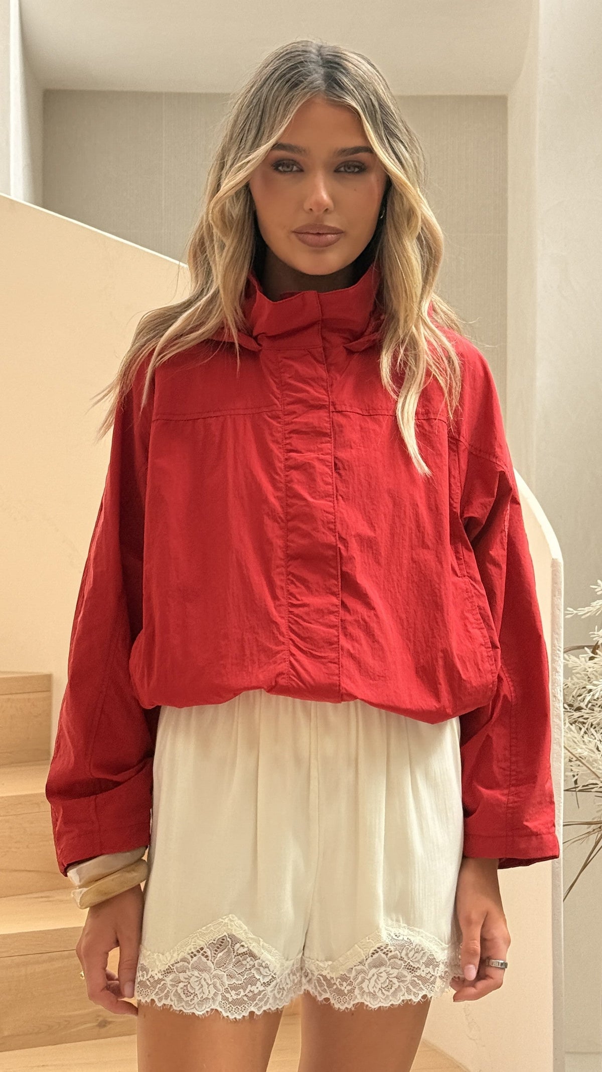 Sari Hooded Bomber Jacket with Toggle Hem – Red – view 6