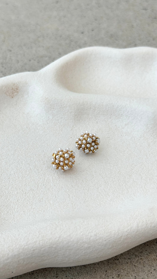 Yatima 18K Stud Earrings with Faux Pearl Details – Gold