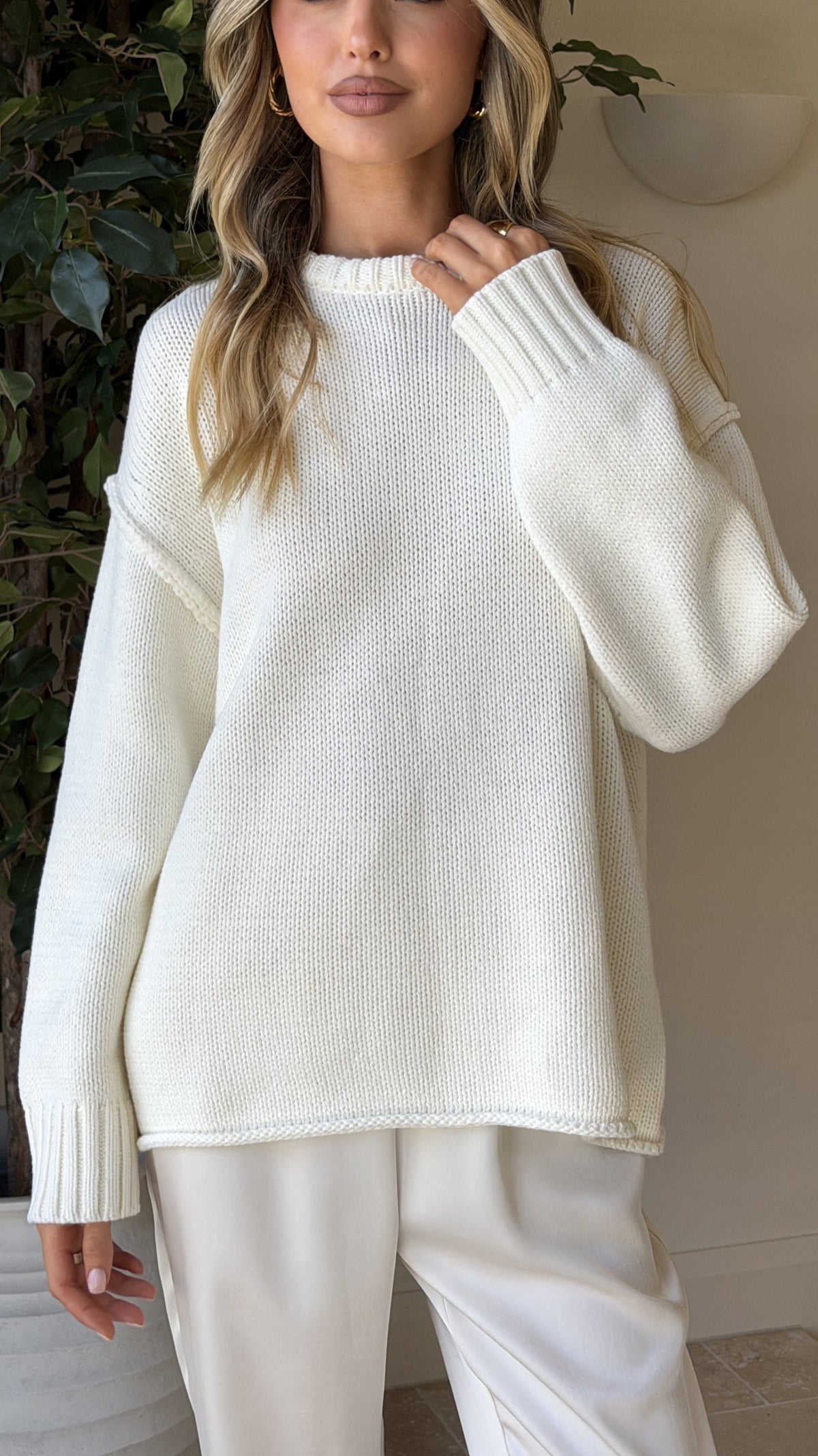 Hayden Boxy Crew Neck Rolled Hem Knit Jumper – White – view 1
