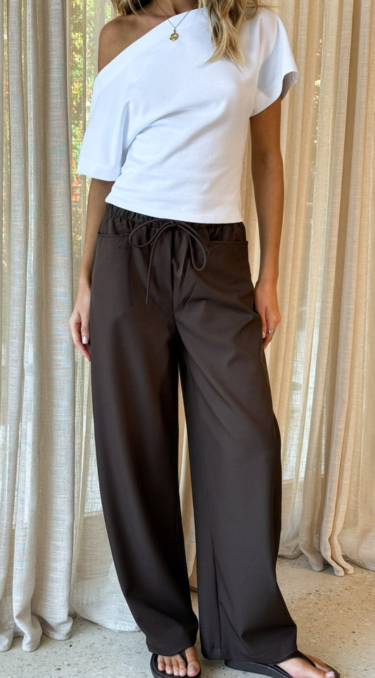 Hayden High Waisted Wide Leg Tie Waist Trousers – Chocolate – view 2