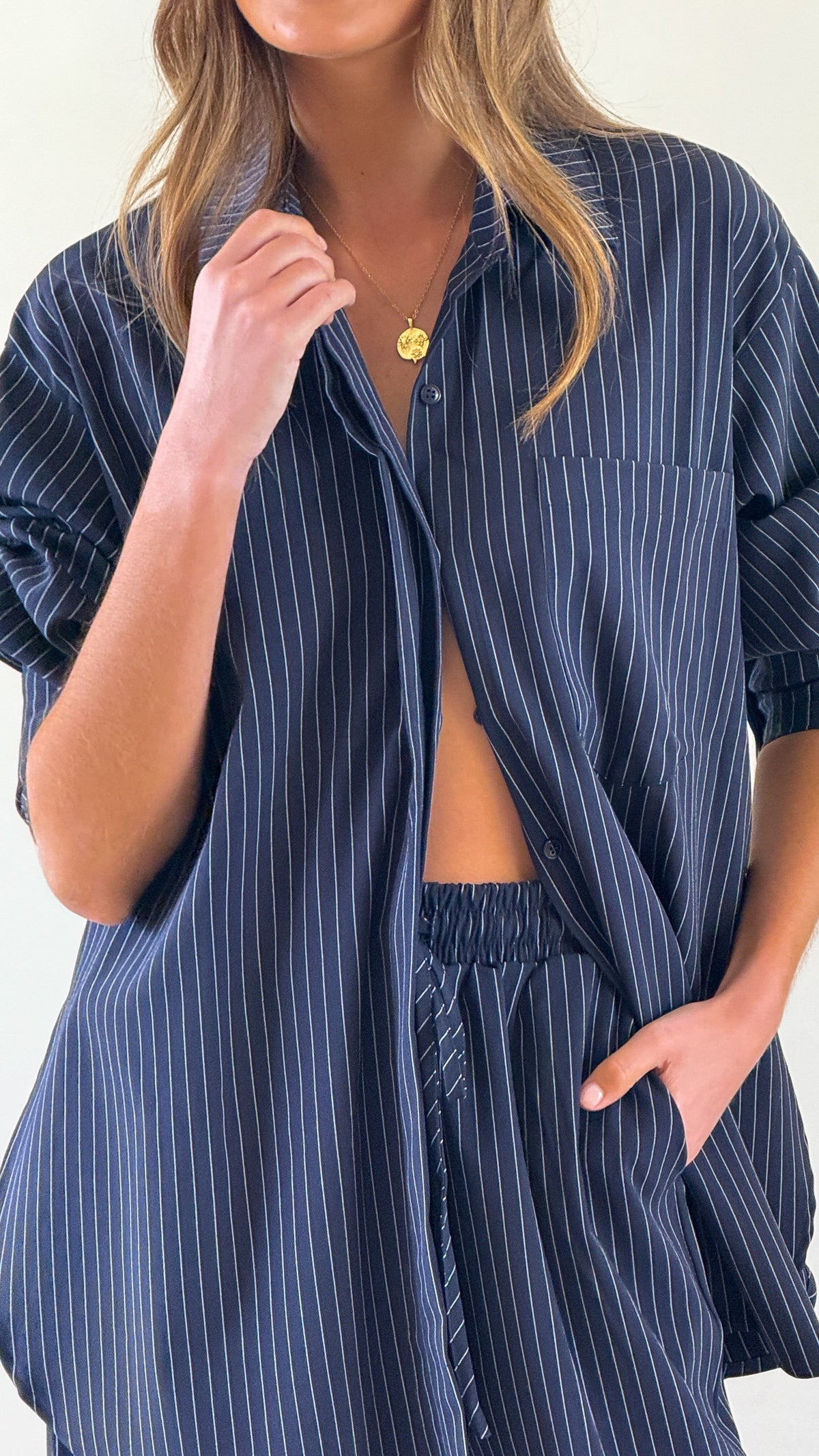 Zaila Collared V-Neck Boxy Long Sleeve Shirt – Navy/White Stripe