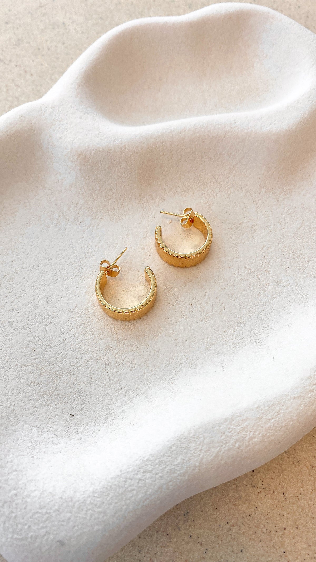 Silvia Drop Earrings with Scored Edge Detail and Stud Back – Gold – view 4