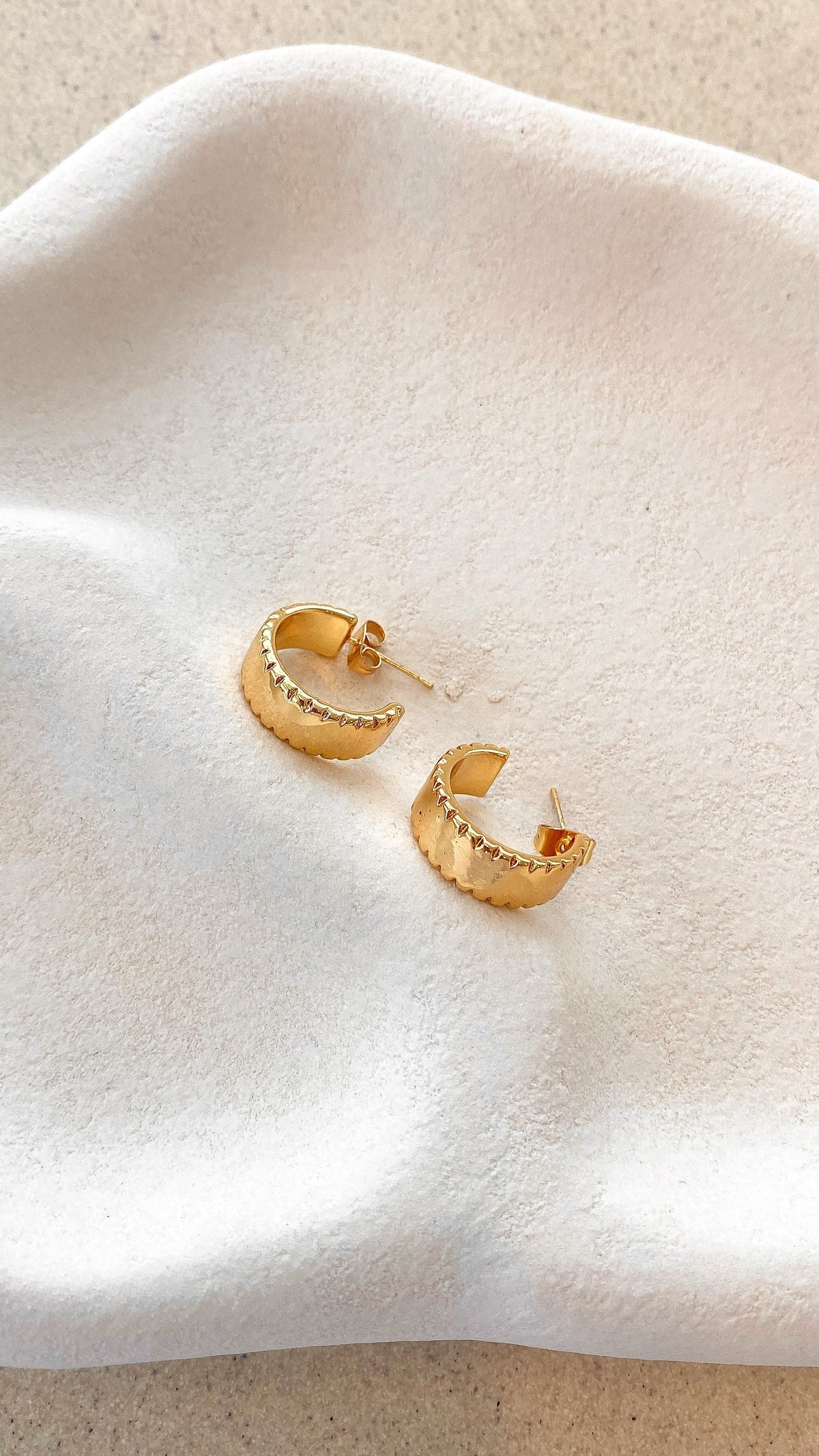 Silvia Drop Earrings with Scored Edge Detail and Stud Back – Gold – view 2