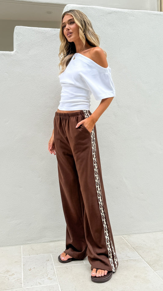 Hadley Straight Leg Elasticated Waist Trousers – Brown/Leopard Stripe
