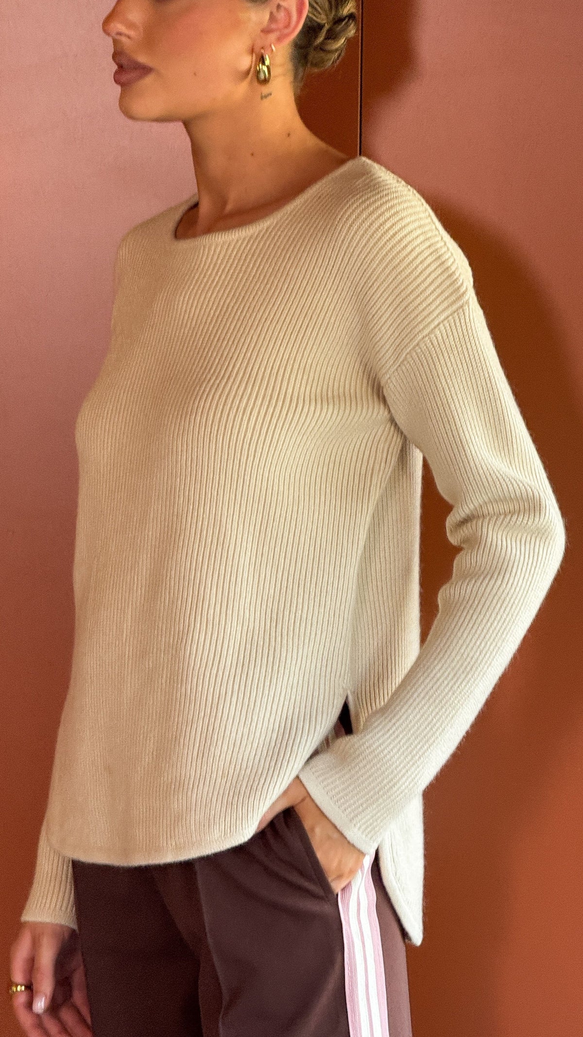 Kennedy Relaxed Crew Neck Rib Knit Jumper with Side Splits – Beige – view 5