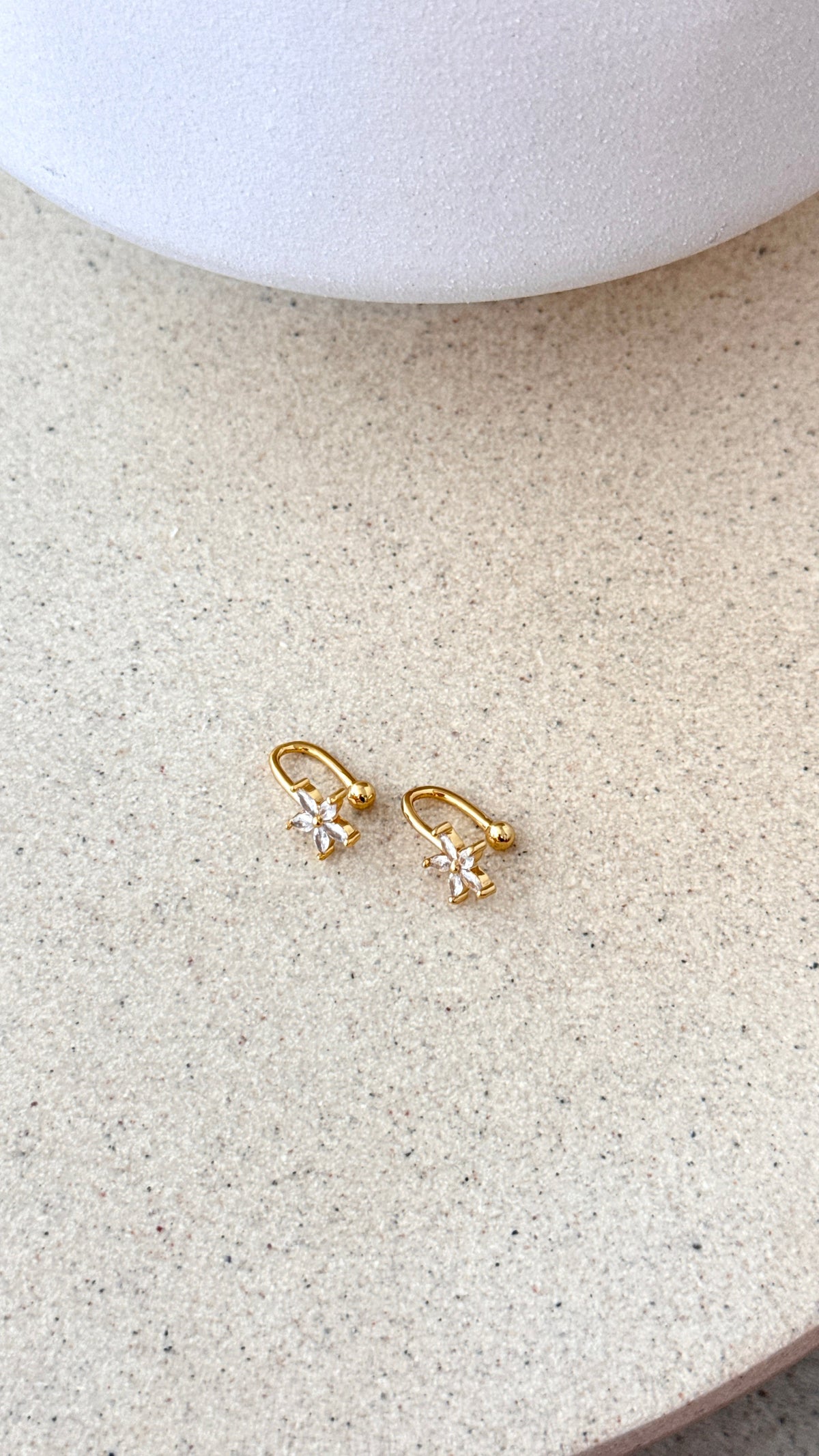 Yiota Sparkling Cubic Zirconia Ear Cuff Earrings – Gold – view 3