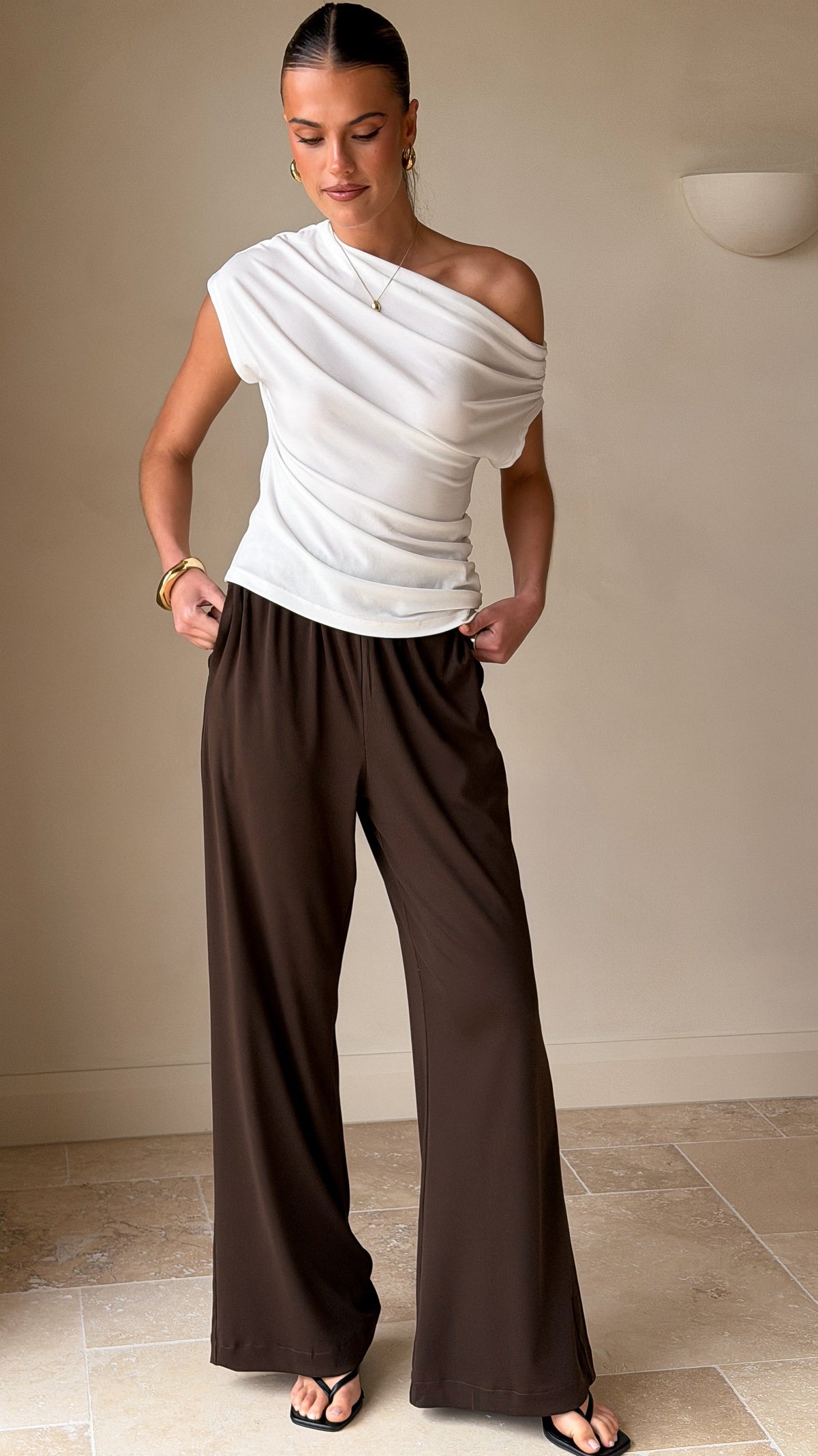 Deanne High Waisted Ribbed Stretch Trousers – Chocolate