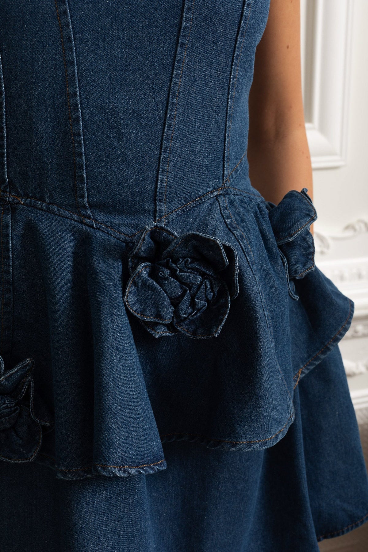 Sleeveless Denim Peplum Mini Dress with 3D Floral Accents – Blue – view 5