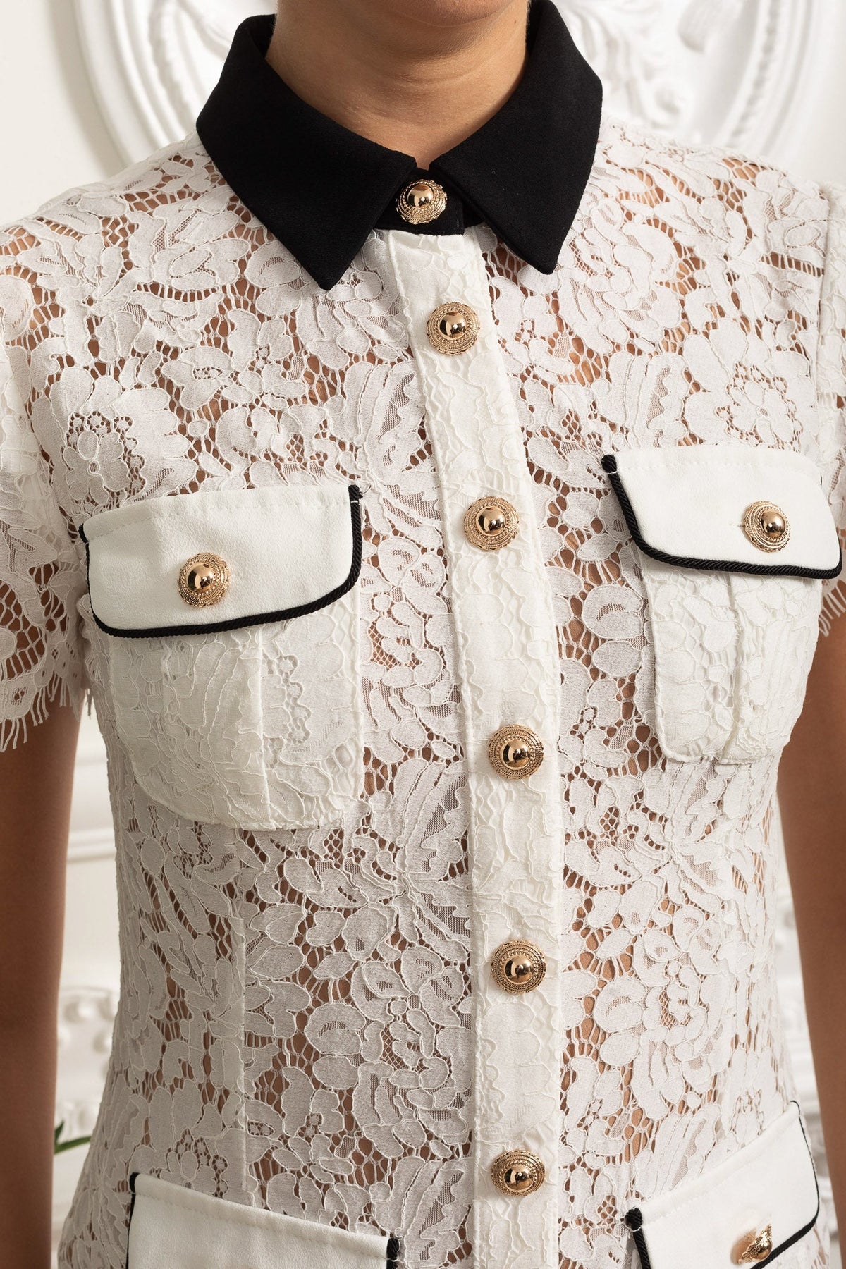 Lace Short Sleeve Mini Dress with Contrast Black Collar and Flap Pockets – White