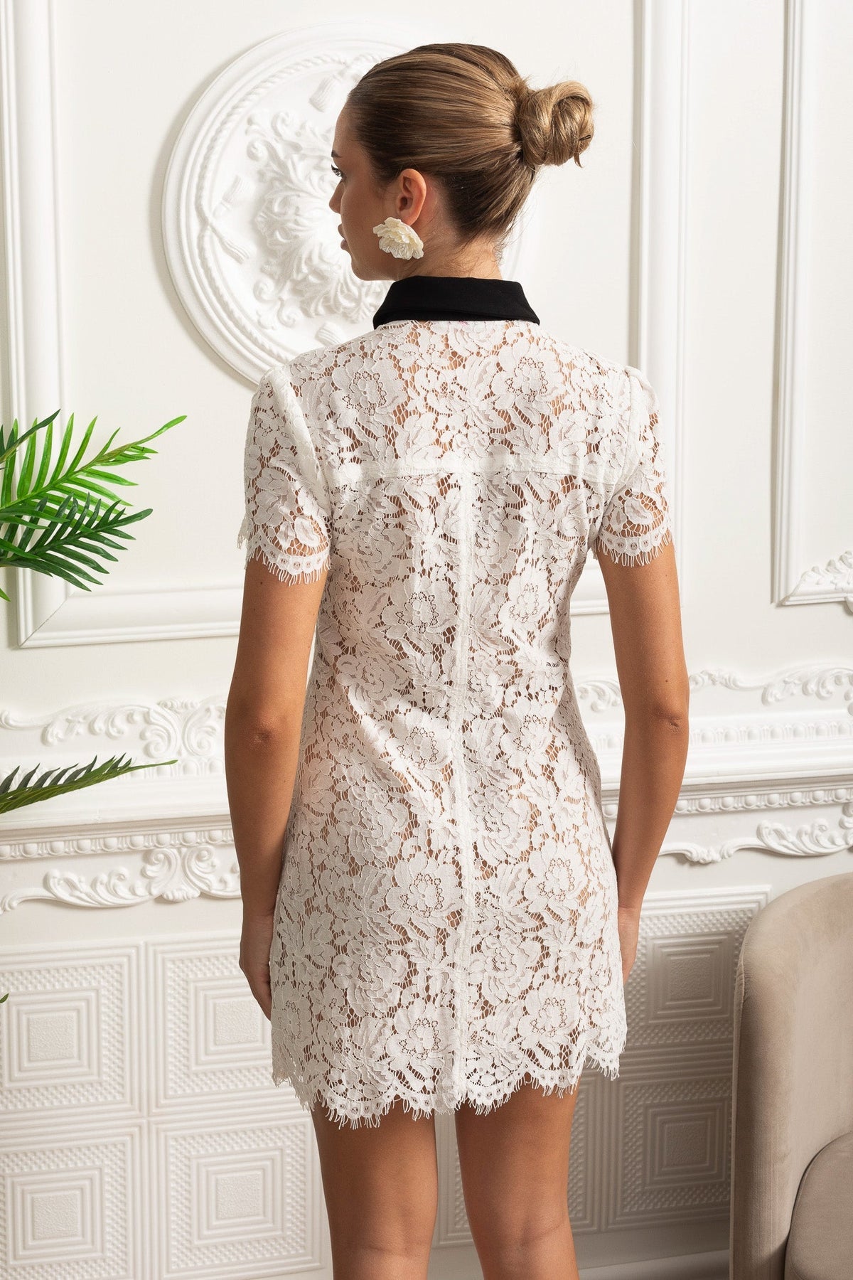 Lace Short Sleeve Mini Dress with Contrast Black Collar and Flap Pockets – White