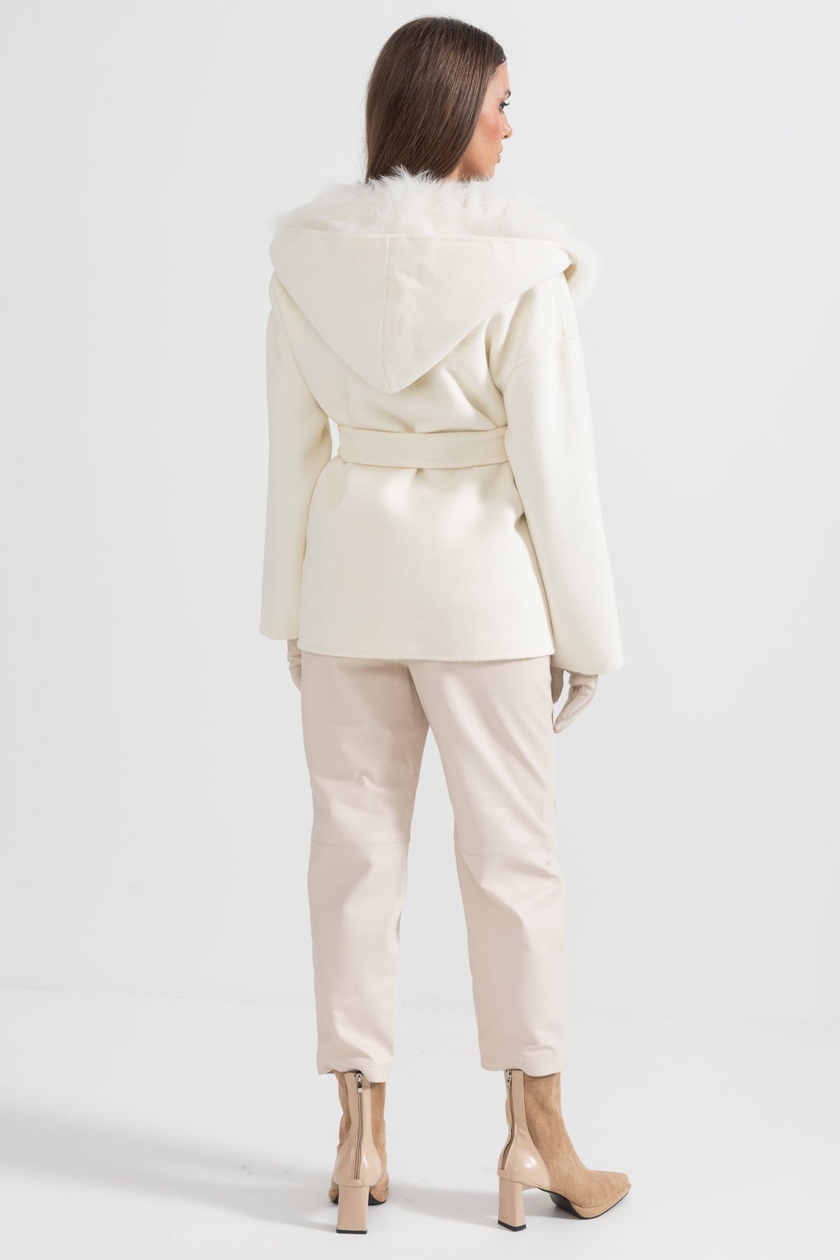 Wool Jacket with Voluminous Collar, Oversized Hood and Waistband – Ivory – view 6