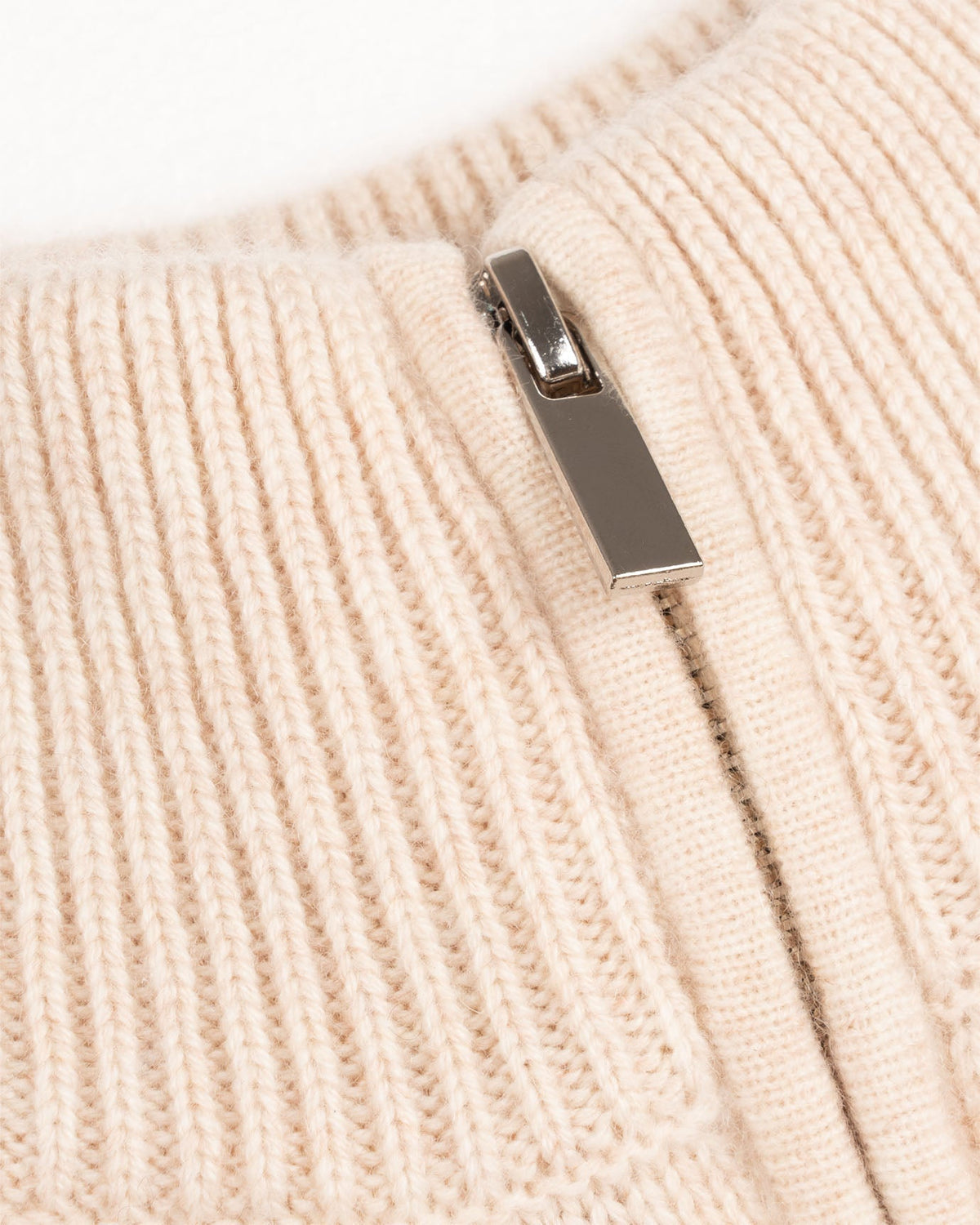 100% Cashmere Lightweight Zip Turtleneck Jumper – view 15