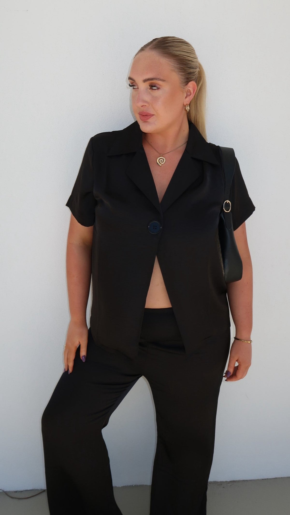 Imogen Polo Collar Boxy Oversized Short Sleeve Shirt – Black – view 9