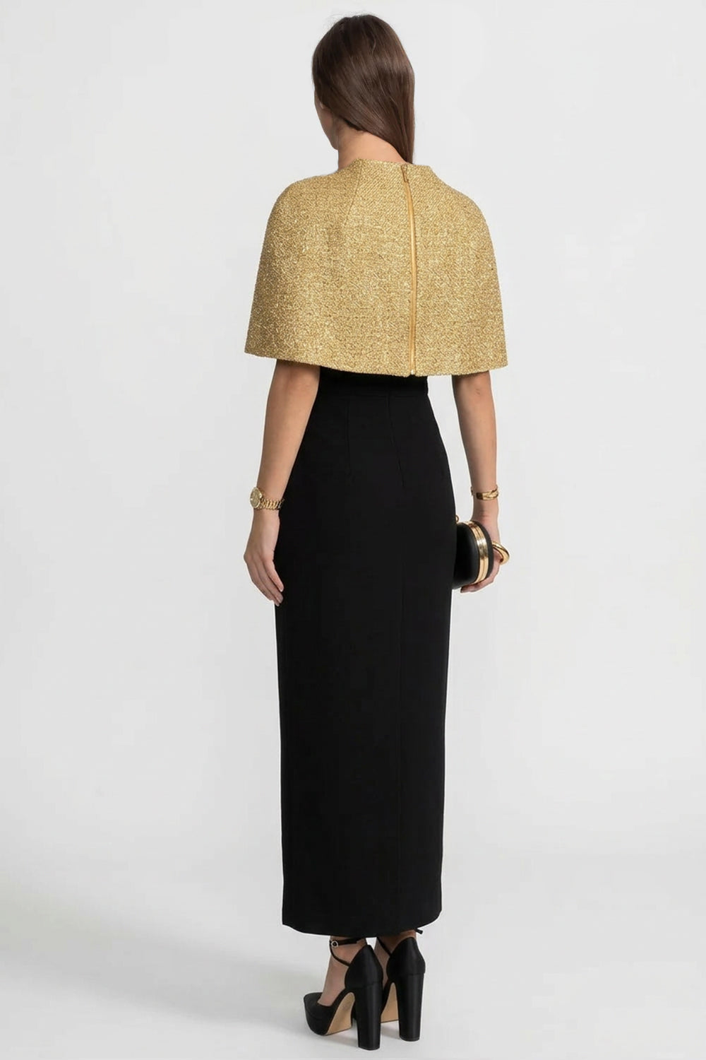 Cropped Metallic Woven Cape with Round Neck – Gold – view 5