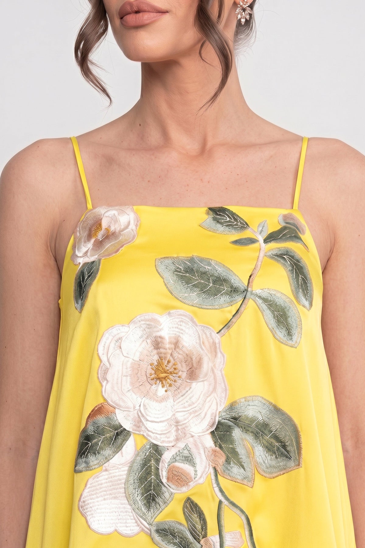 Structured A-Line Mini Dress with 3D Camellia Appliqué – Yellow – view 6