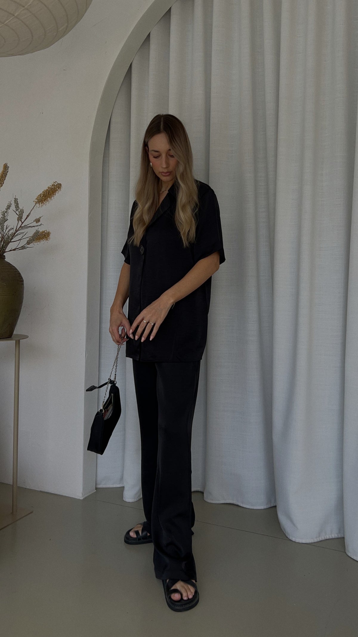 Imogen Polo Collar Boxy Oversized Short Sleeve Shirt – Black – view 15