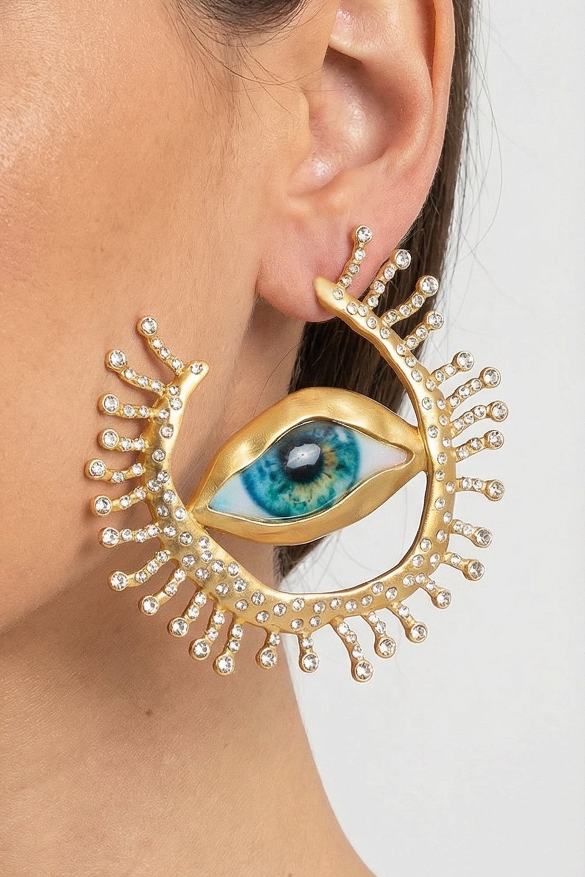 Statement Eye Stud Earrings with Crystal Ray Details – Gold – view 1