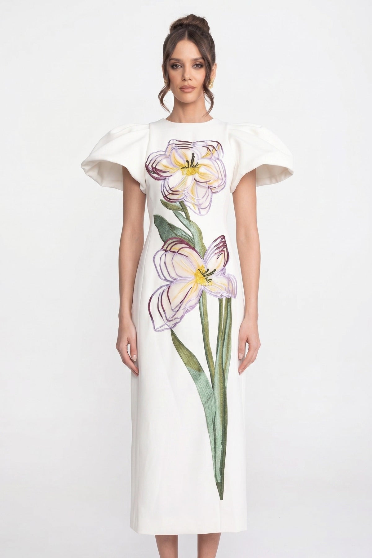 Structured Shoulder Maxi Dress with 3D Iris and Leaf Appliqué – White – view 3