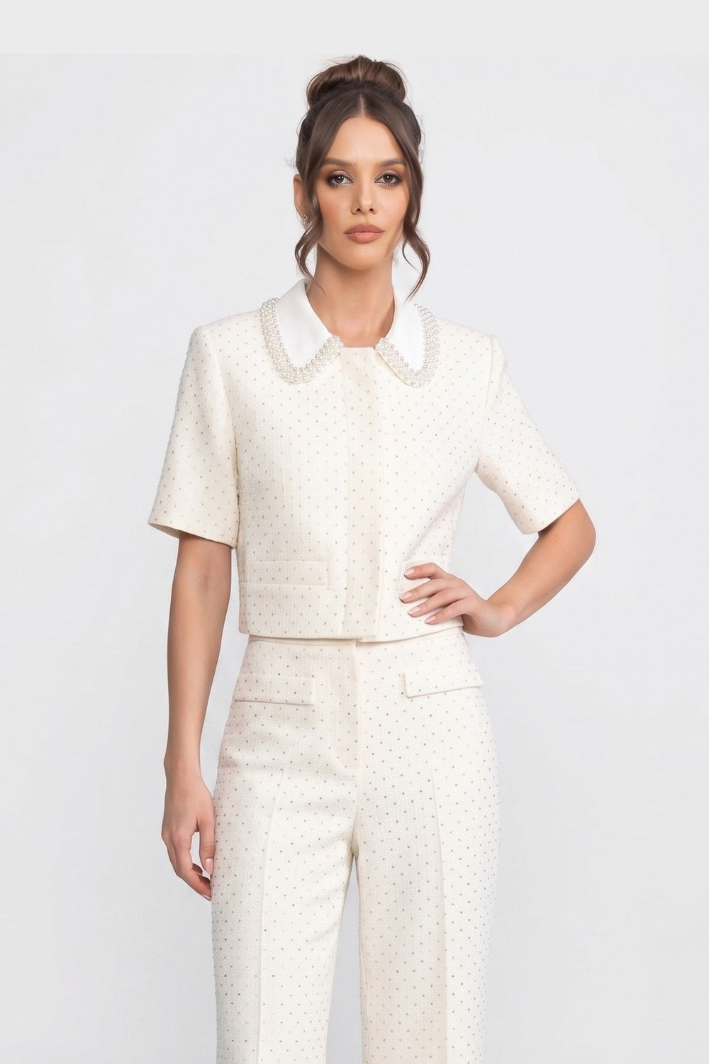 Short Sleeve Embellished Tweed Cropped Jacket with Crystal Collar – Ivoire