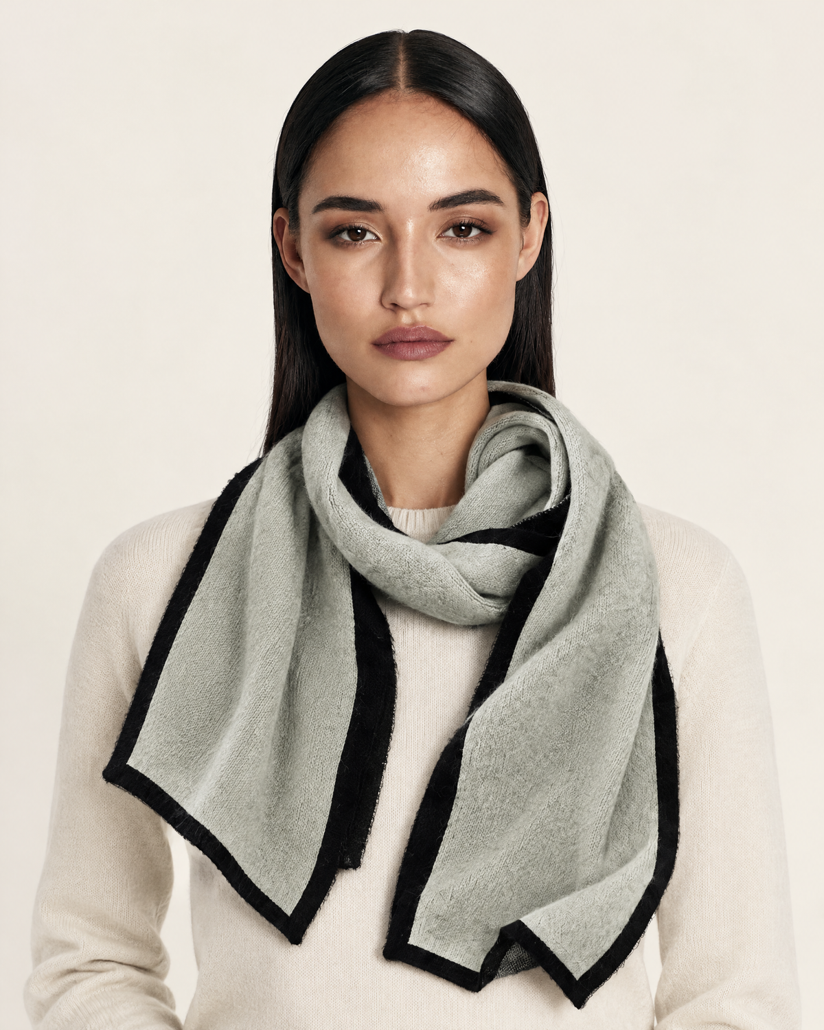 Thickened Two-Tone Pure Cashmere Knitted Neck Shawl Scarf worn by model