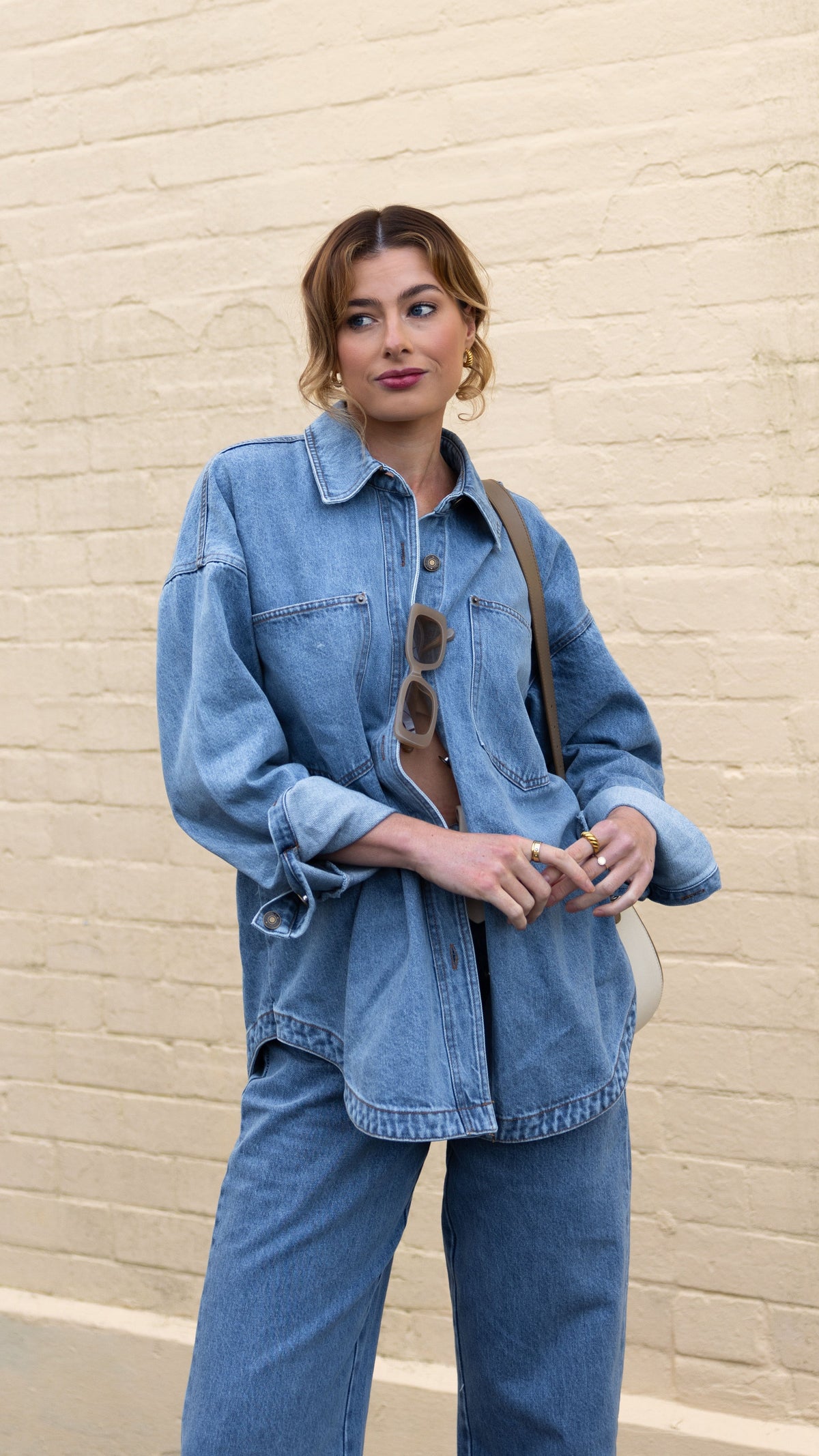 Zaeli Oversized Denim Shirt with Front Pockets – Mid Blue