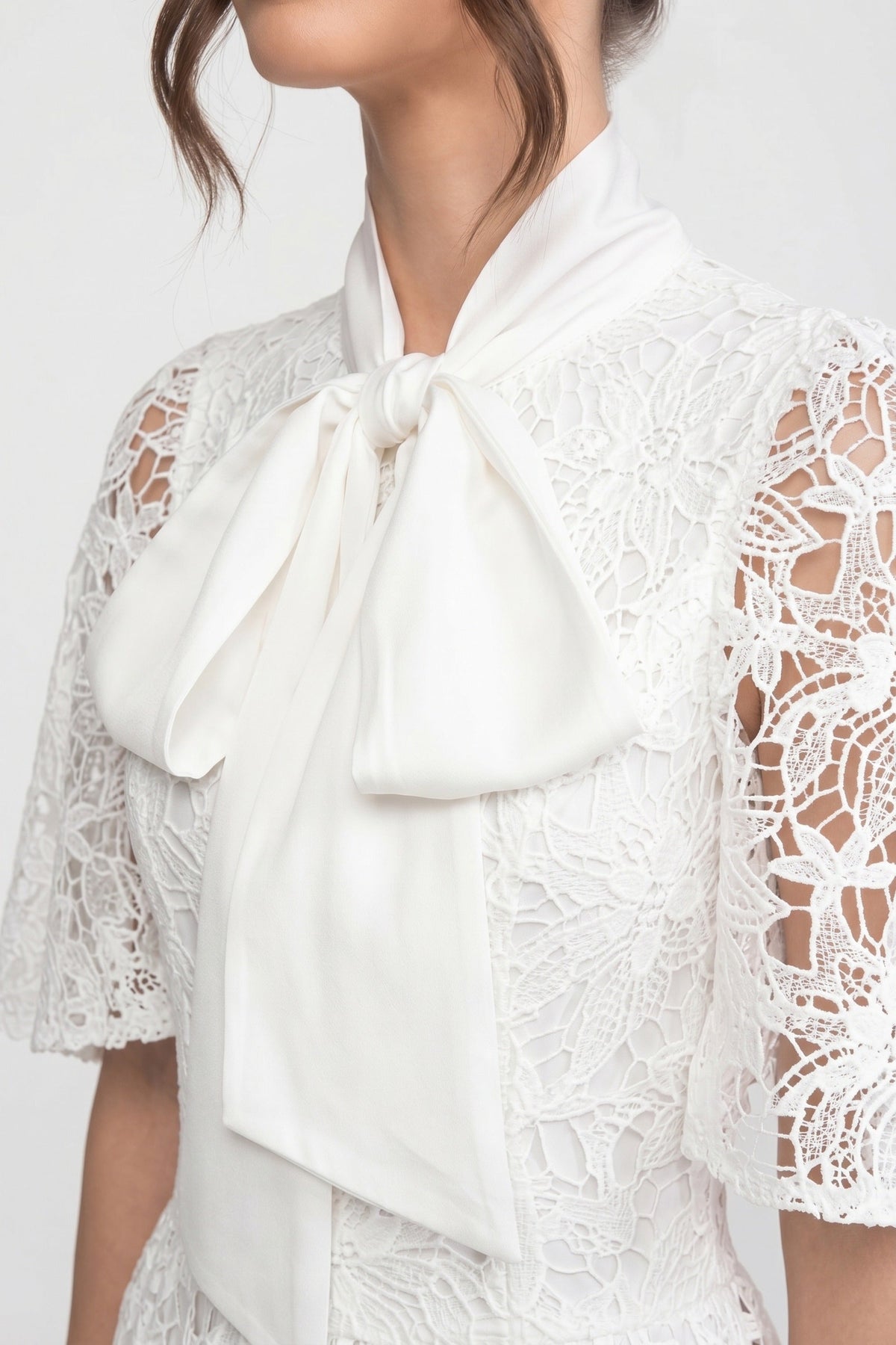 Floral Lace Flutter Sleeve Maxi Dress with 3D Bow Detail – White – view 3