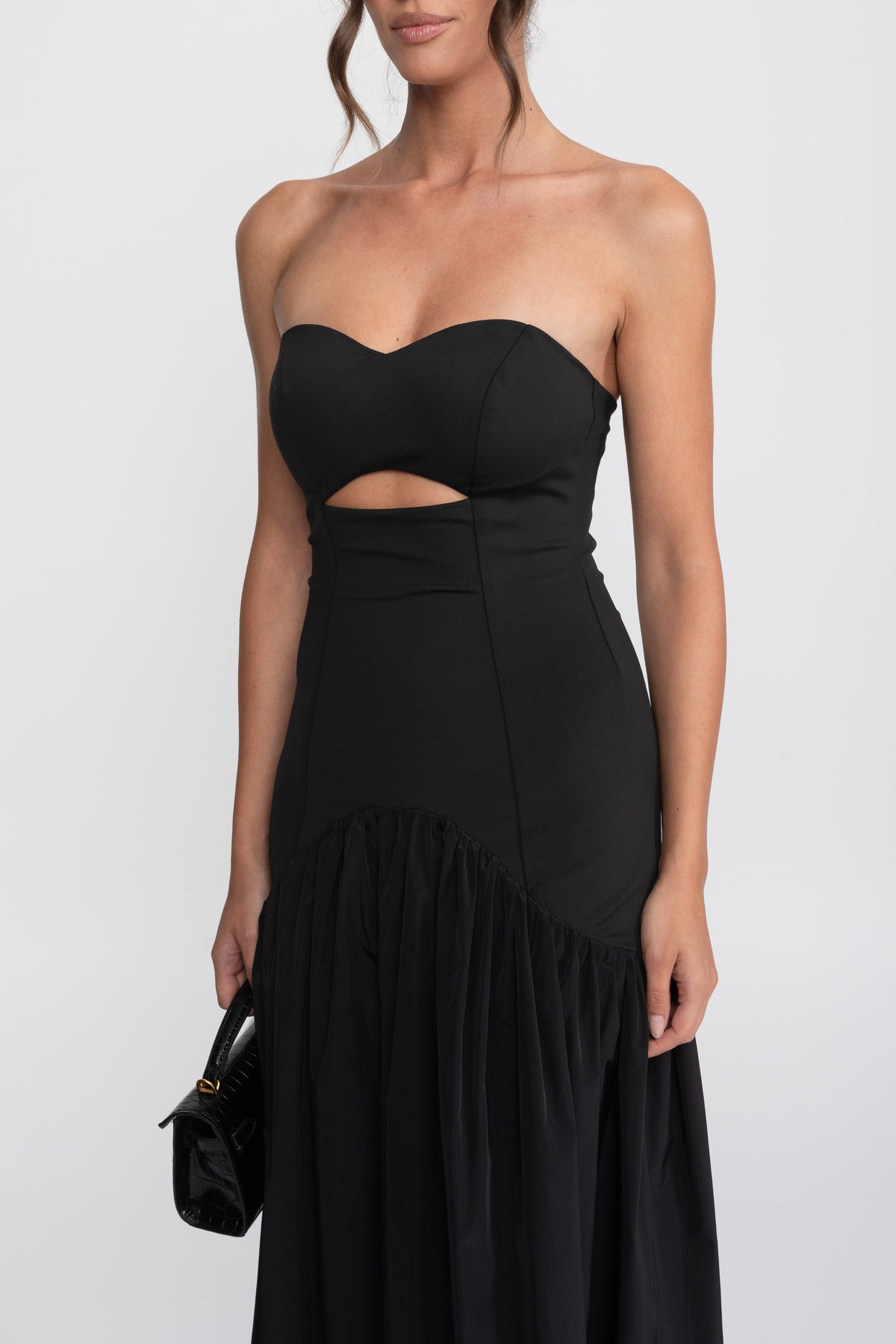 Strapless Sweetheart Drop Waist Gown with Gathered Skirt – Black – view 3