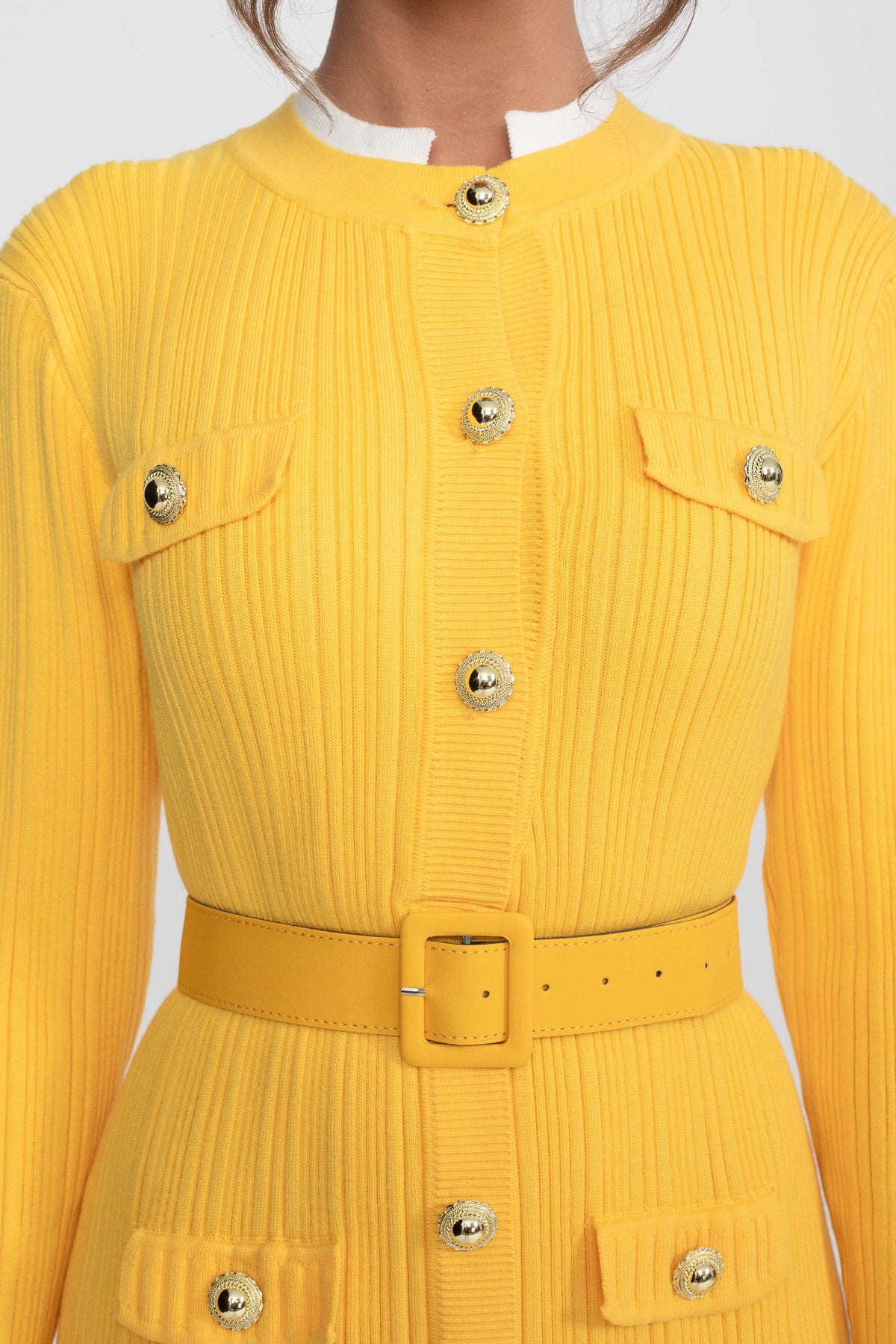 Fine Rib Knit Belted Midi Dress with Ivory Collar and Flared Cuffs – Yellow – view 8