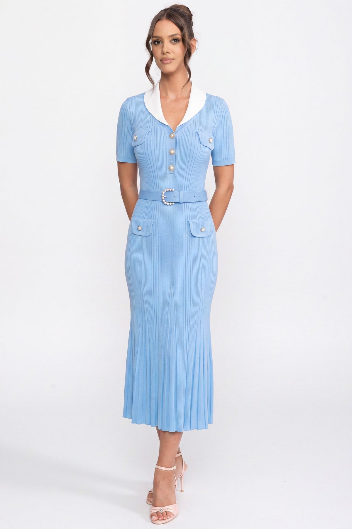 Ribbed Knit Midi Dress with White Shawl Collar and Pearl Belt – Light Blue – view 5