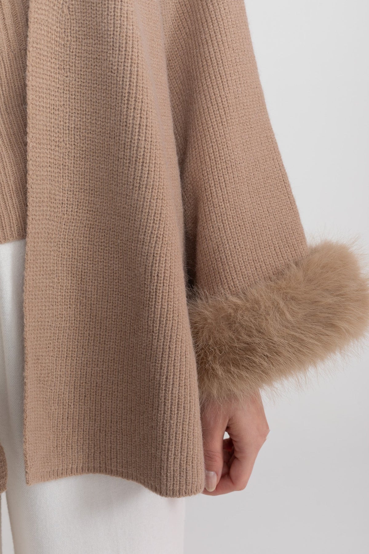 Crystal Knit Camisole and Longline Cardigan Set with Feather Cuffs – Beige – view 9