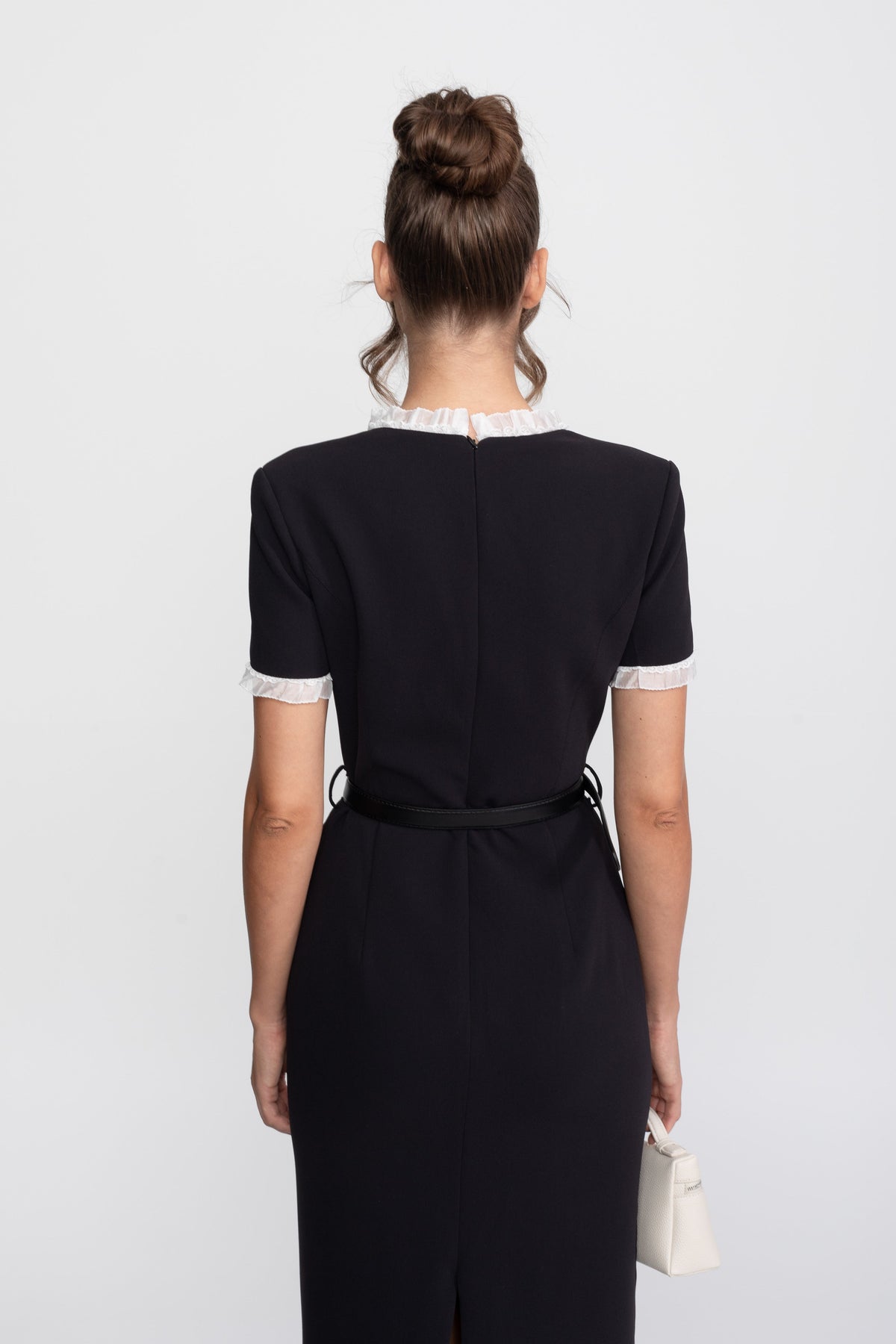 Short Sleeve Square Neck Belted Midi Dress with Ruffle Trim – Black – view 10