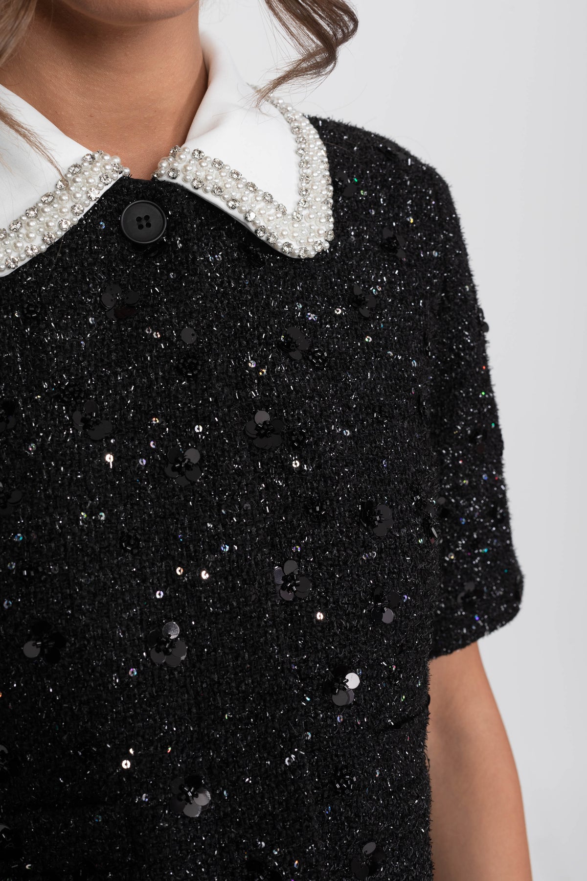 Short Sleeve Tweed Cropped Jacket with Lace Collar and Sequins – Black – view 9