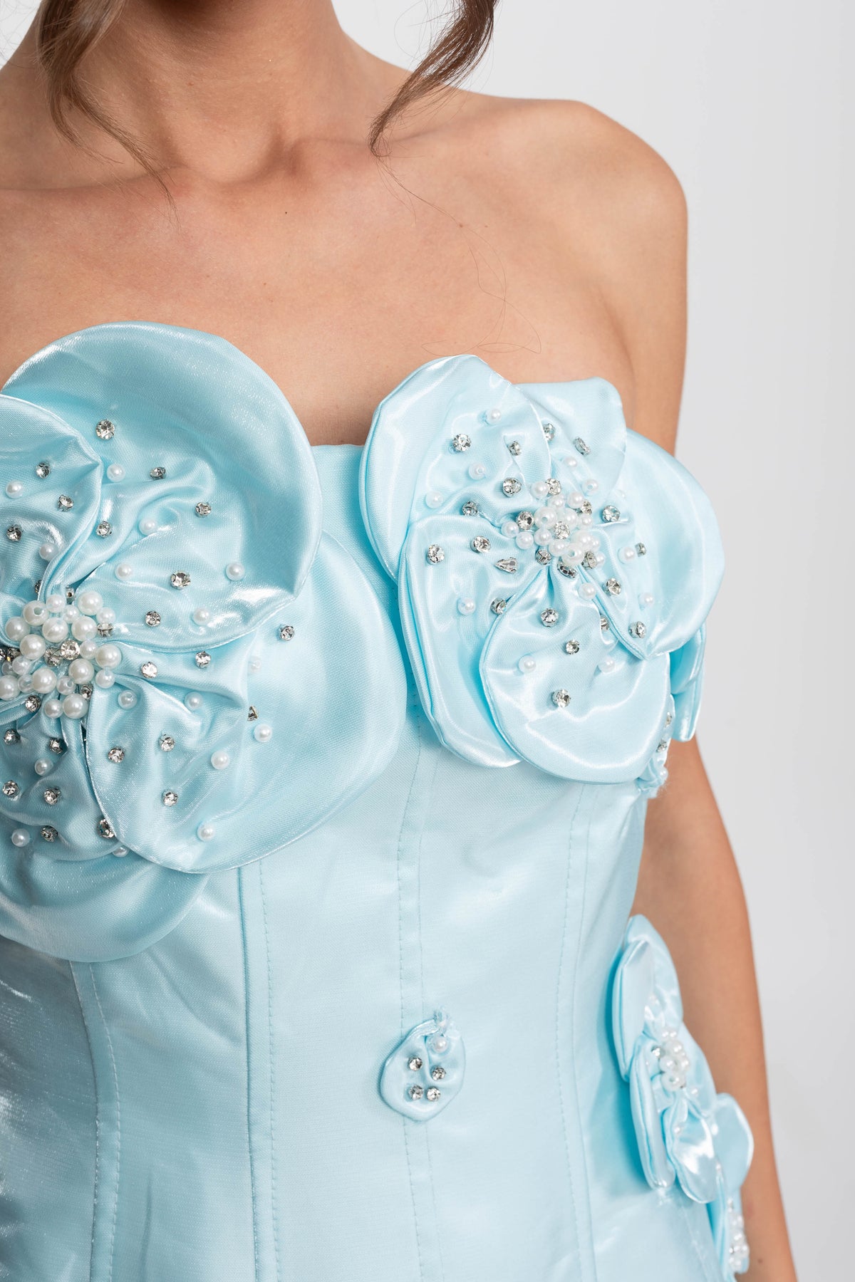 Strapless Satin Corset Mini Dress with 3D Floral Appliqués – Light Blue – view 4