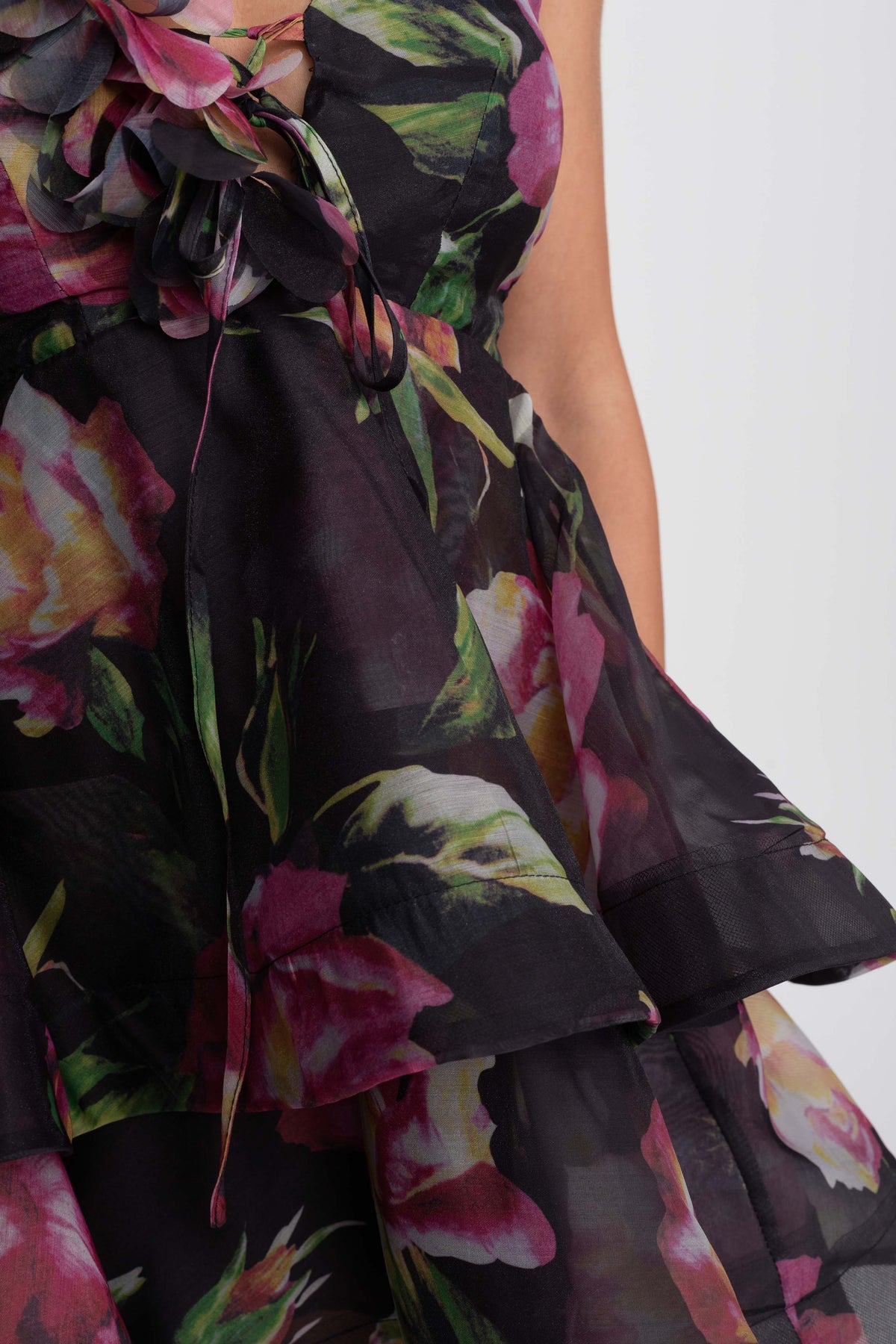 Floral Print Halter Neck Tiered Mini Dress with Rosette Strap – Black – view 7